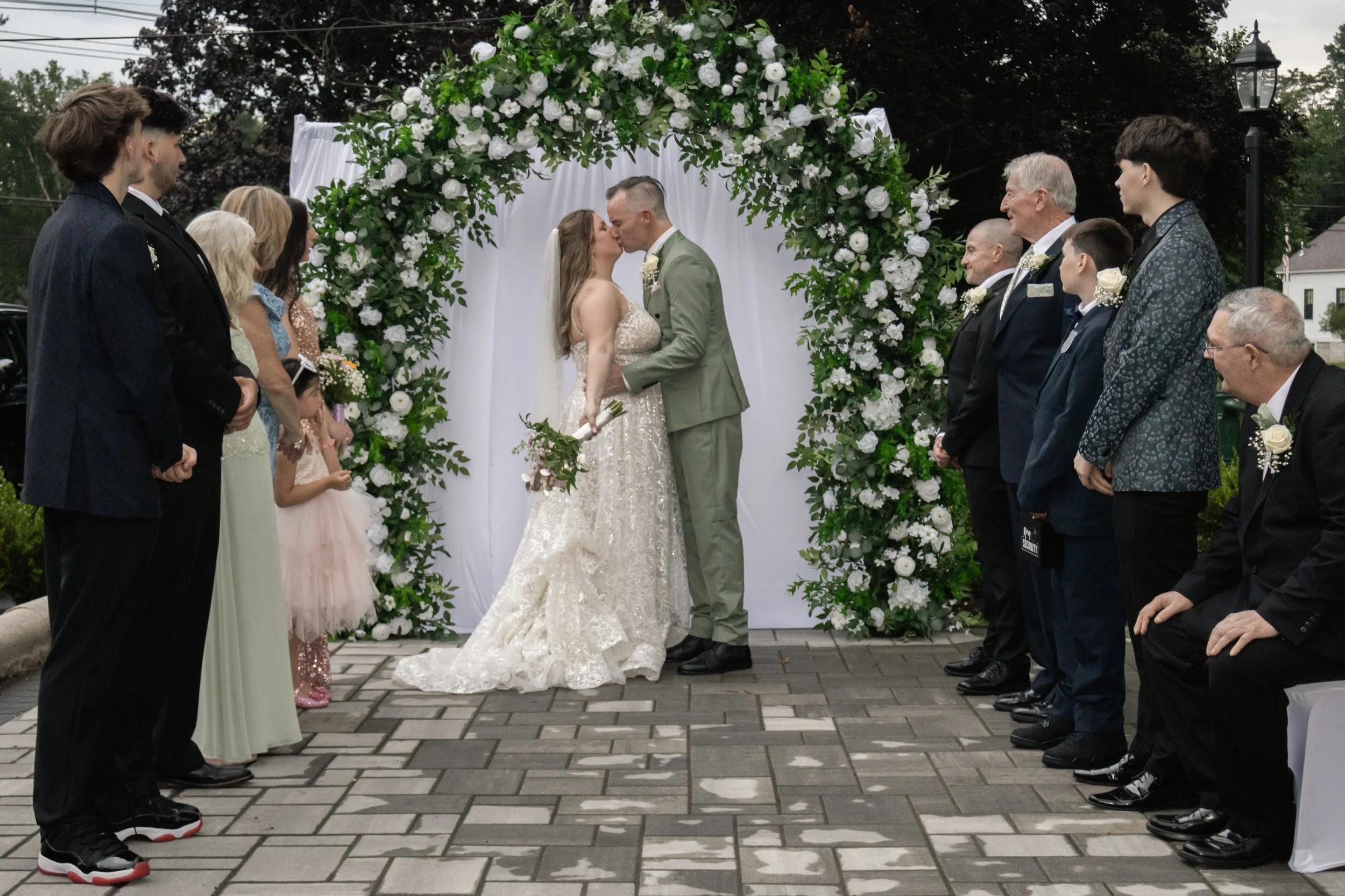 Brittany & Allen’s Luxury Wedding | The Grand Chateau Owl Wedding and Events Venue | Outdoors Wedding