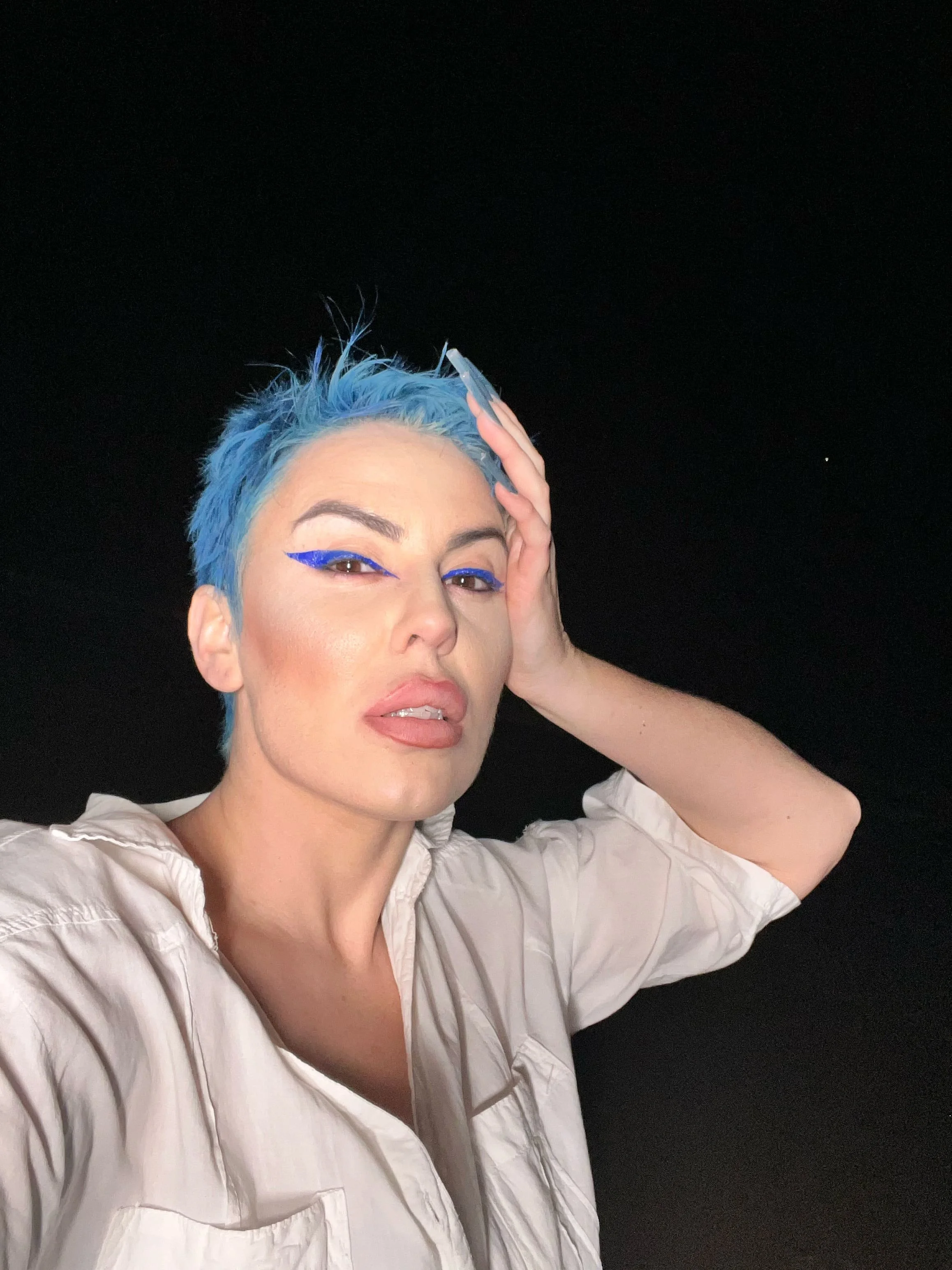 Survival, Speed, and Synths: Genevive’s See Clearer is a Rave-Ready Call to Break Free