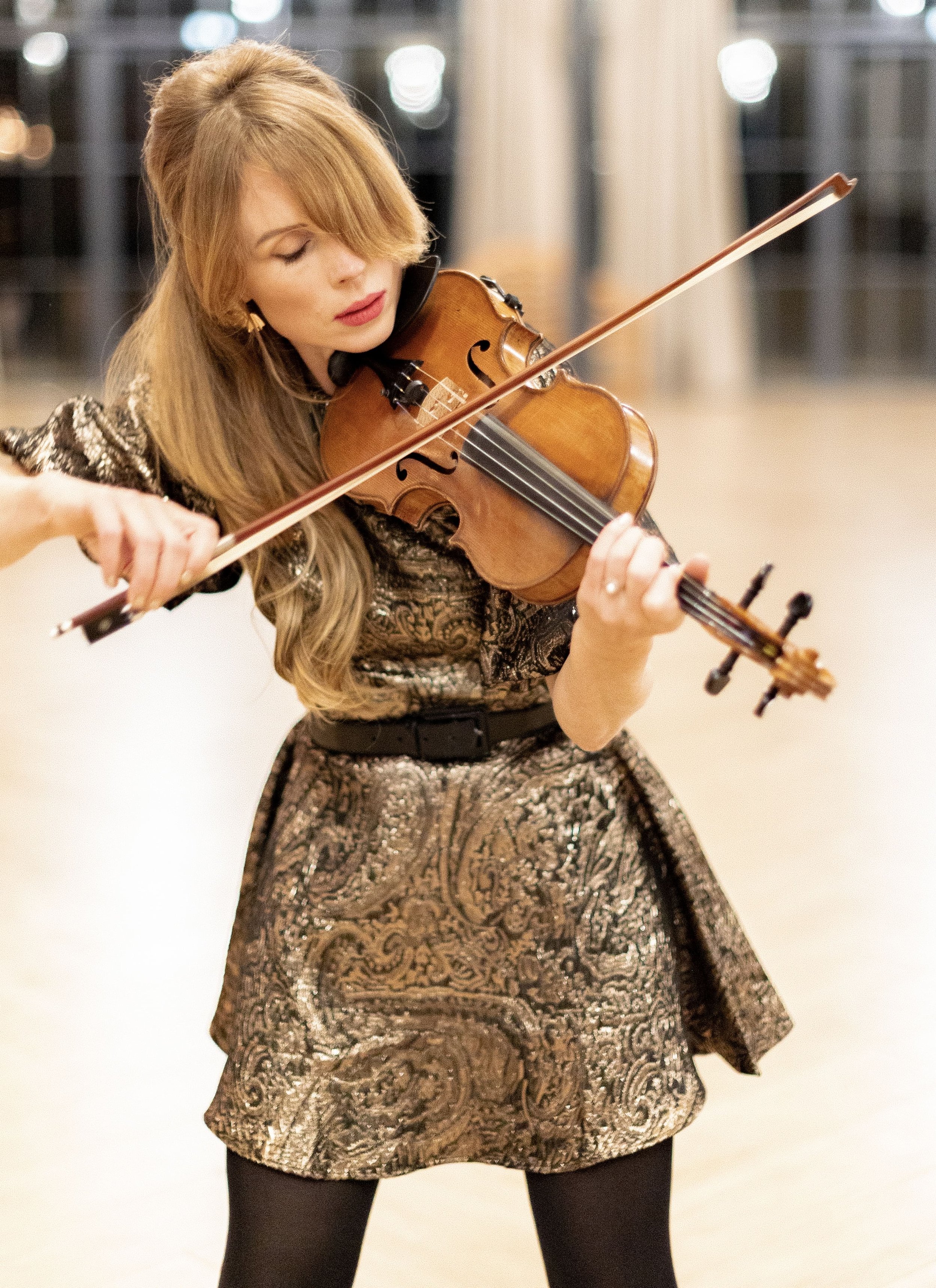 Aphrodite Leaves Confirms Chloe Dunn as a Composer in Full Bloom