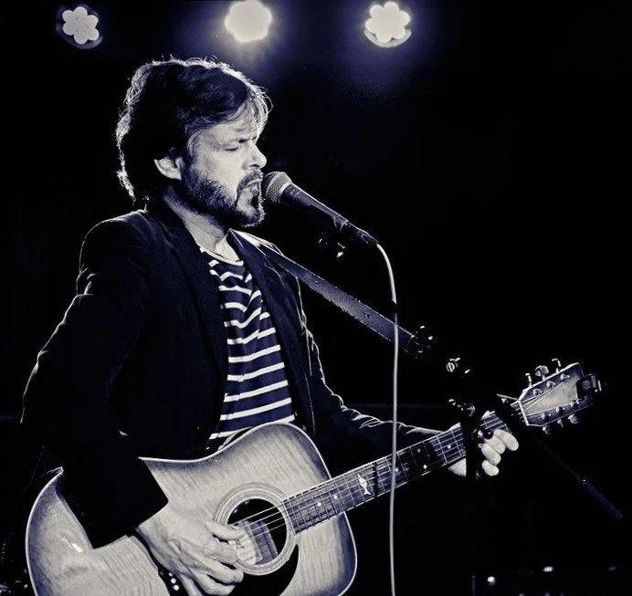 David Goundry Reimagines Lucy With Analog Glow and Psychedelic Warmth