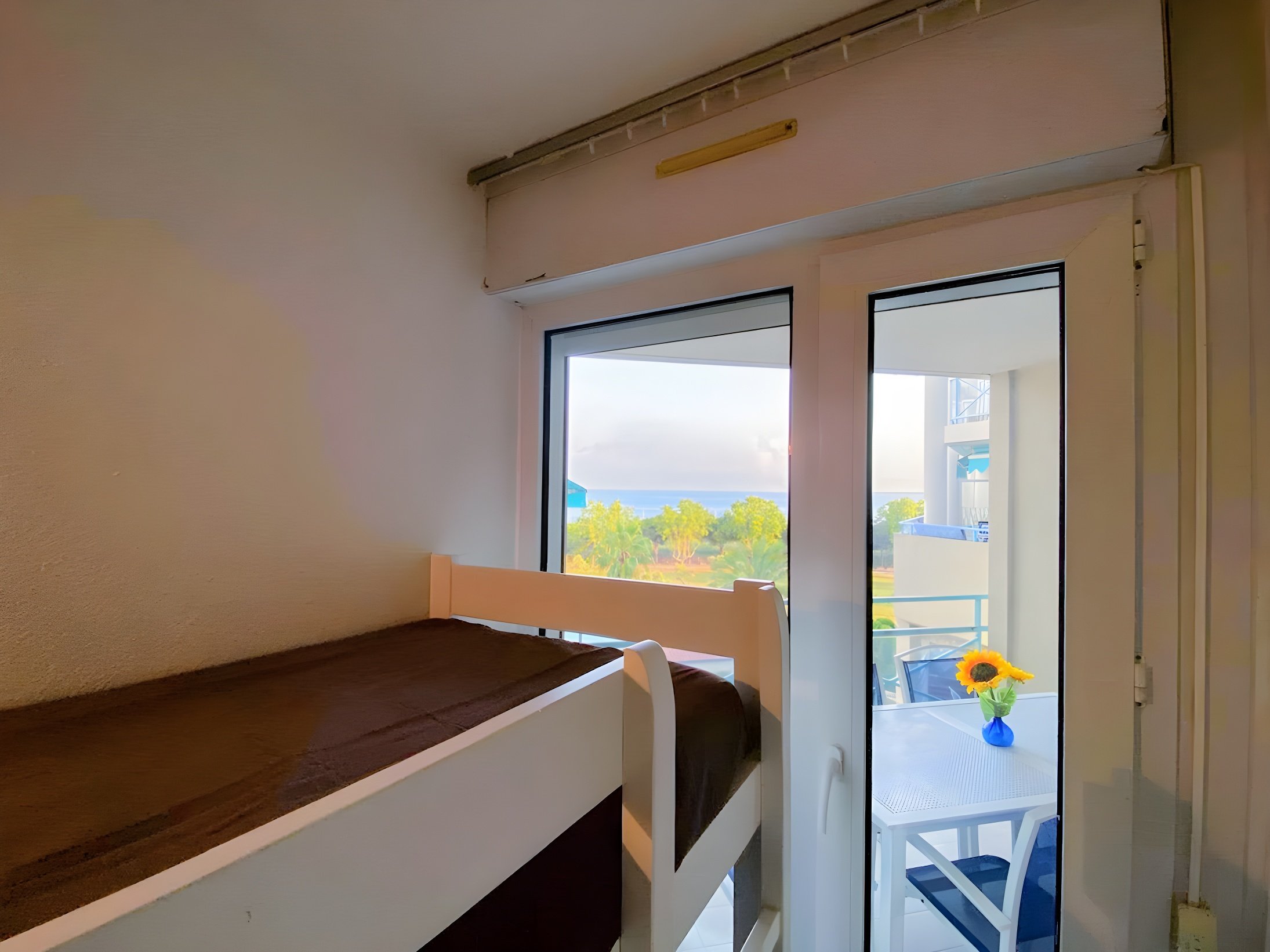 SecondRoom_view (1).jpg