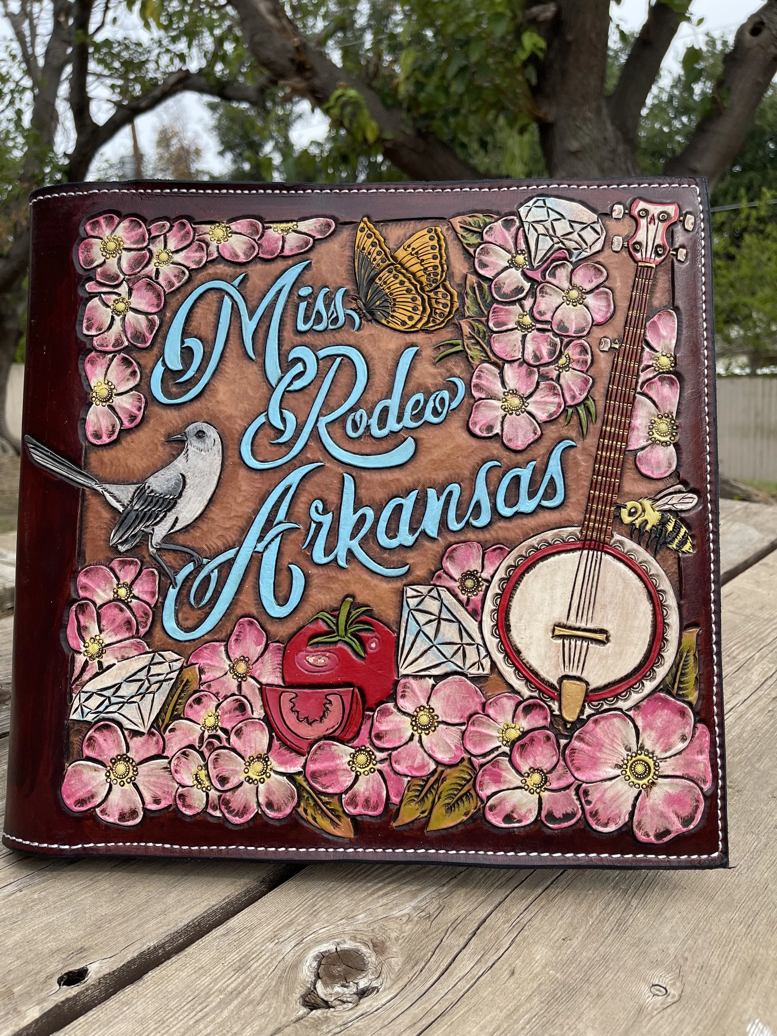 Books - Bibles, Scrapbooks, Notebooks