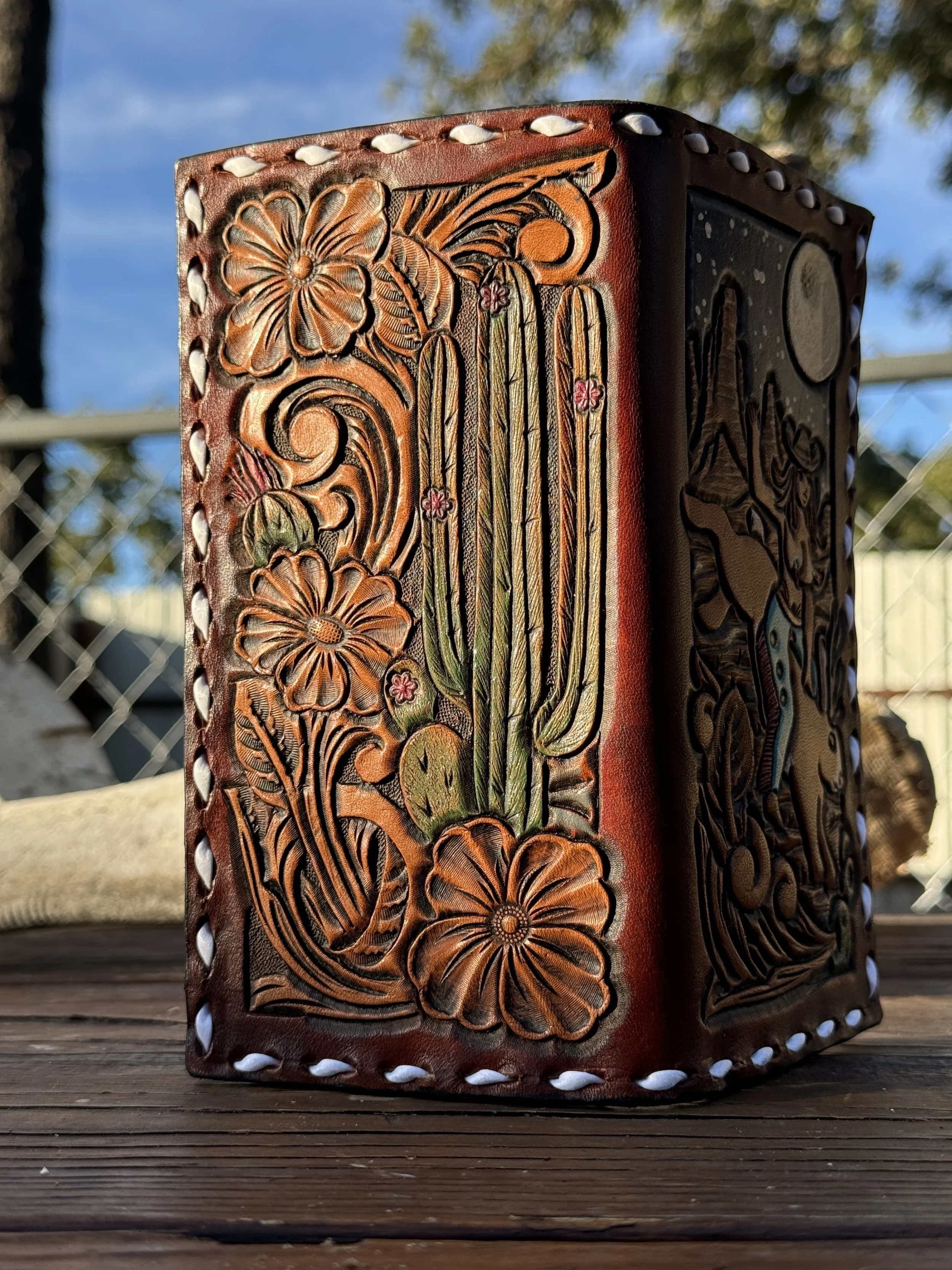 Wallets - Men's Wallets, Billfolds, Ropers