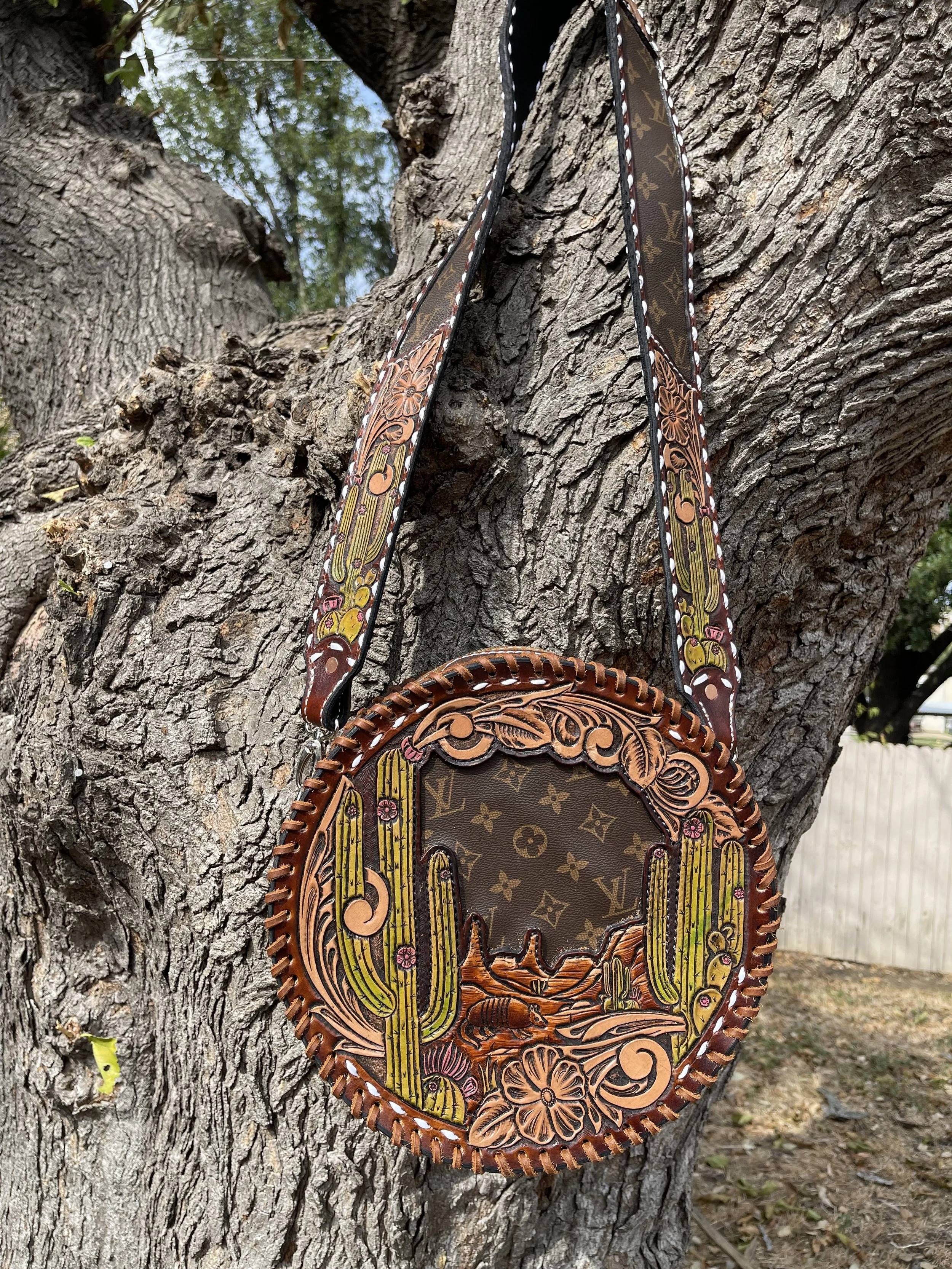 Bags - Purses, Handbags, Crossbodies