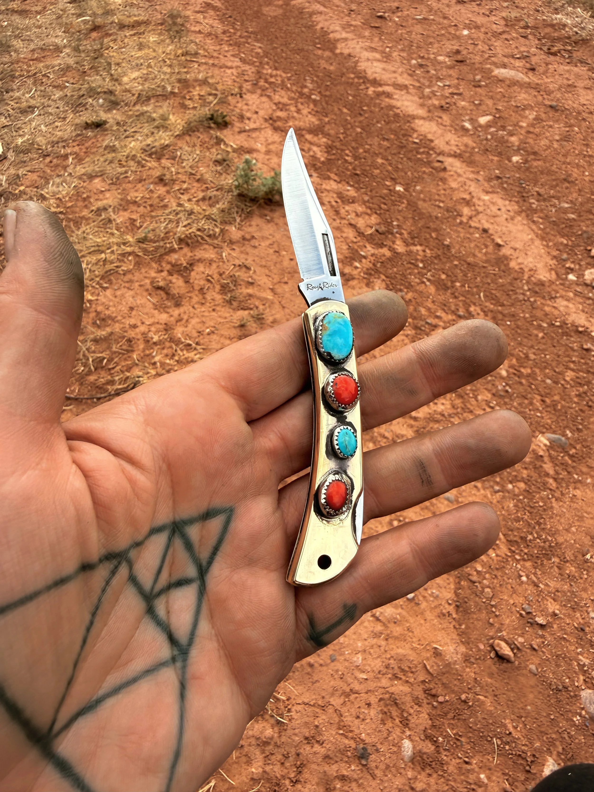 Classic Turquoise and Red Pocketknife