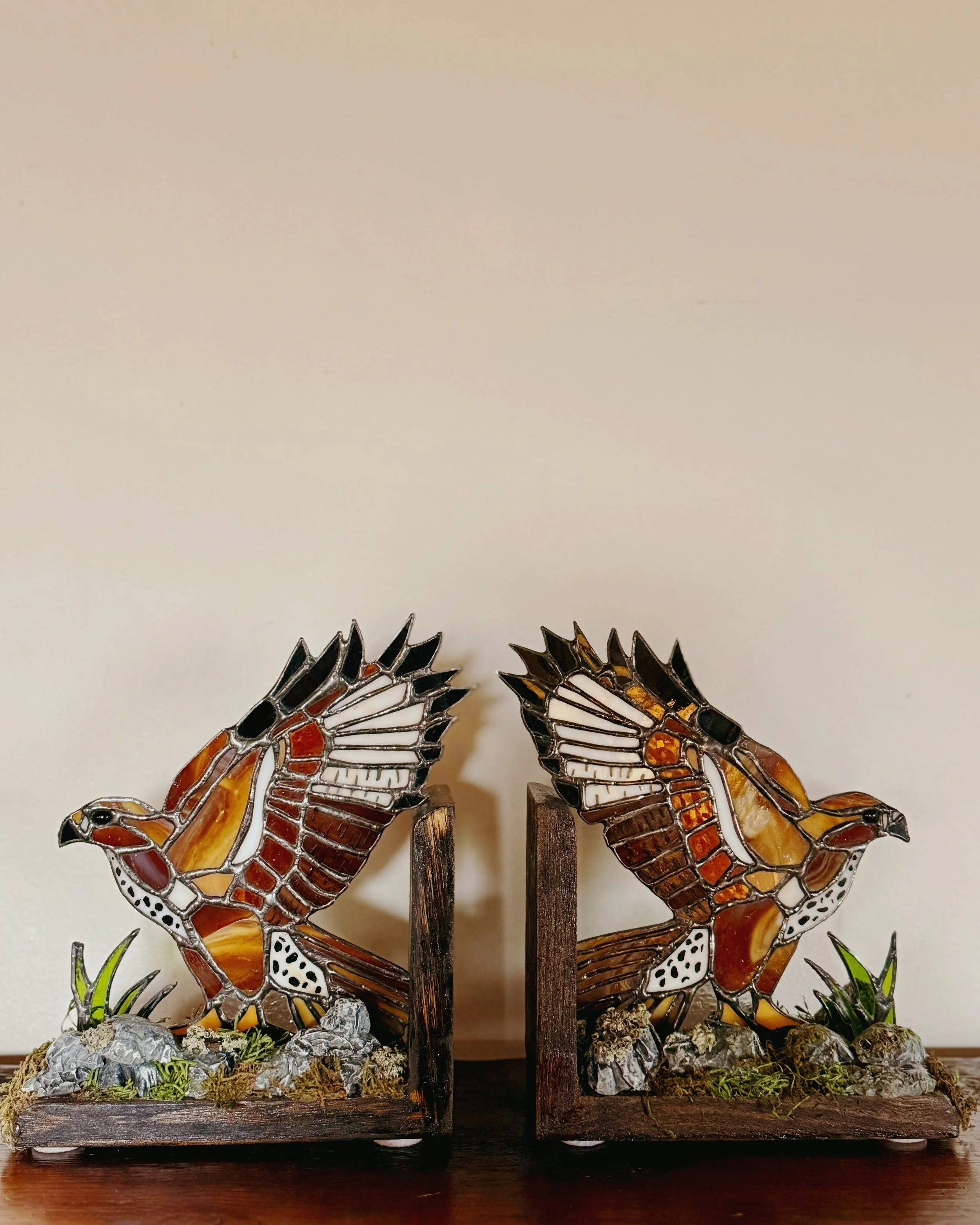 Red Tail Hawk Bookends