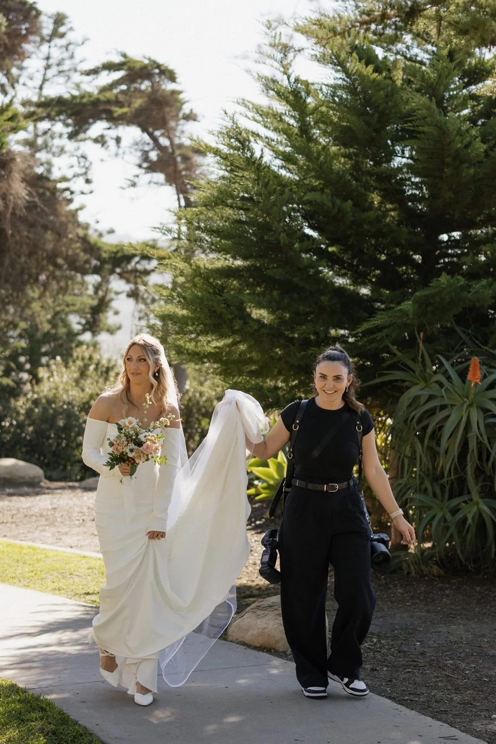 san-diego-wedding-photography-team-candid-08.jpg