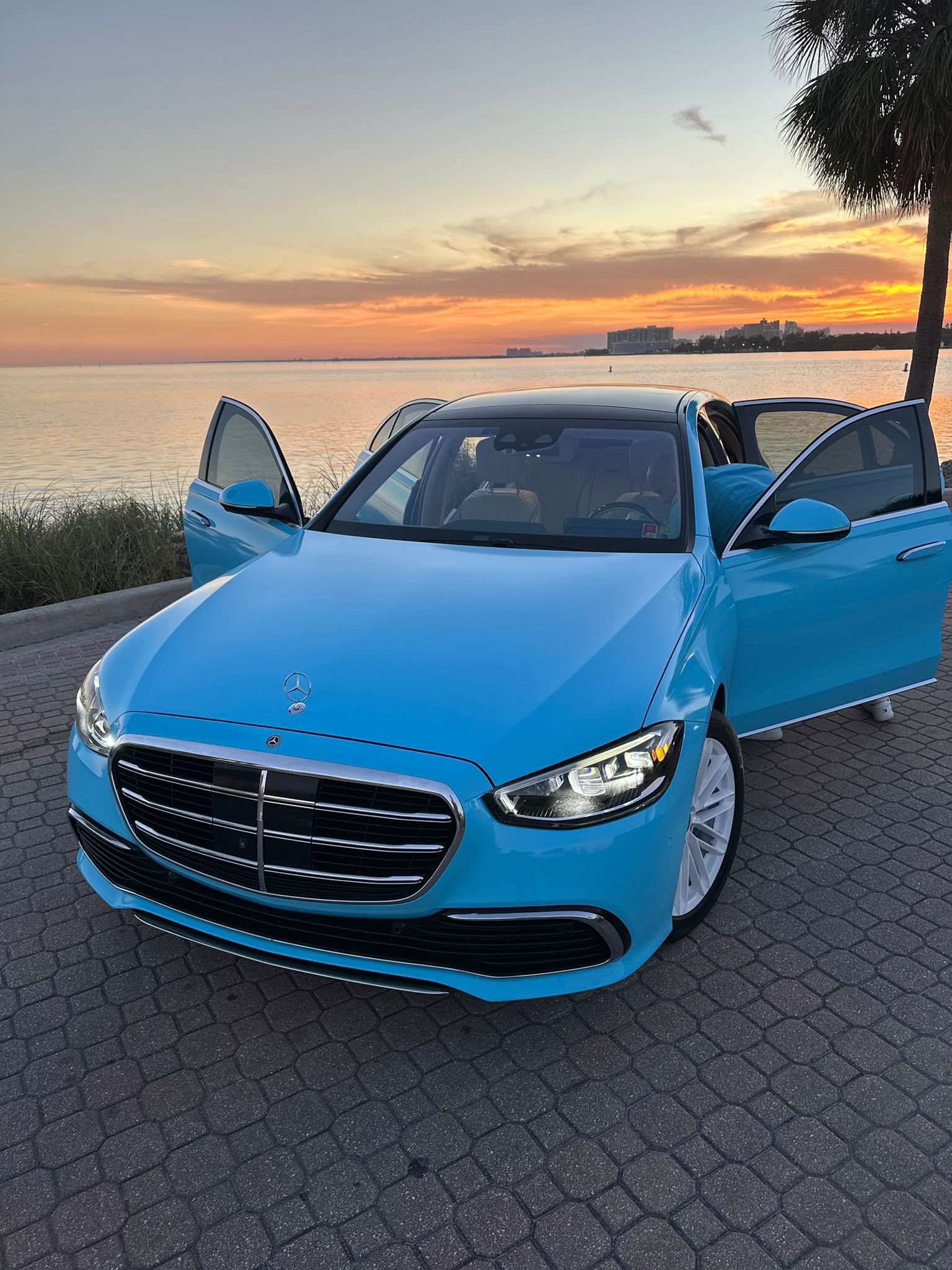 37f79e67-3184-4f18-ae82-1fe5f0e49328.jpg