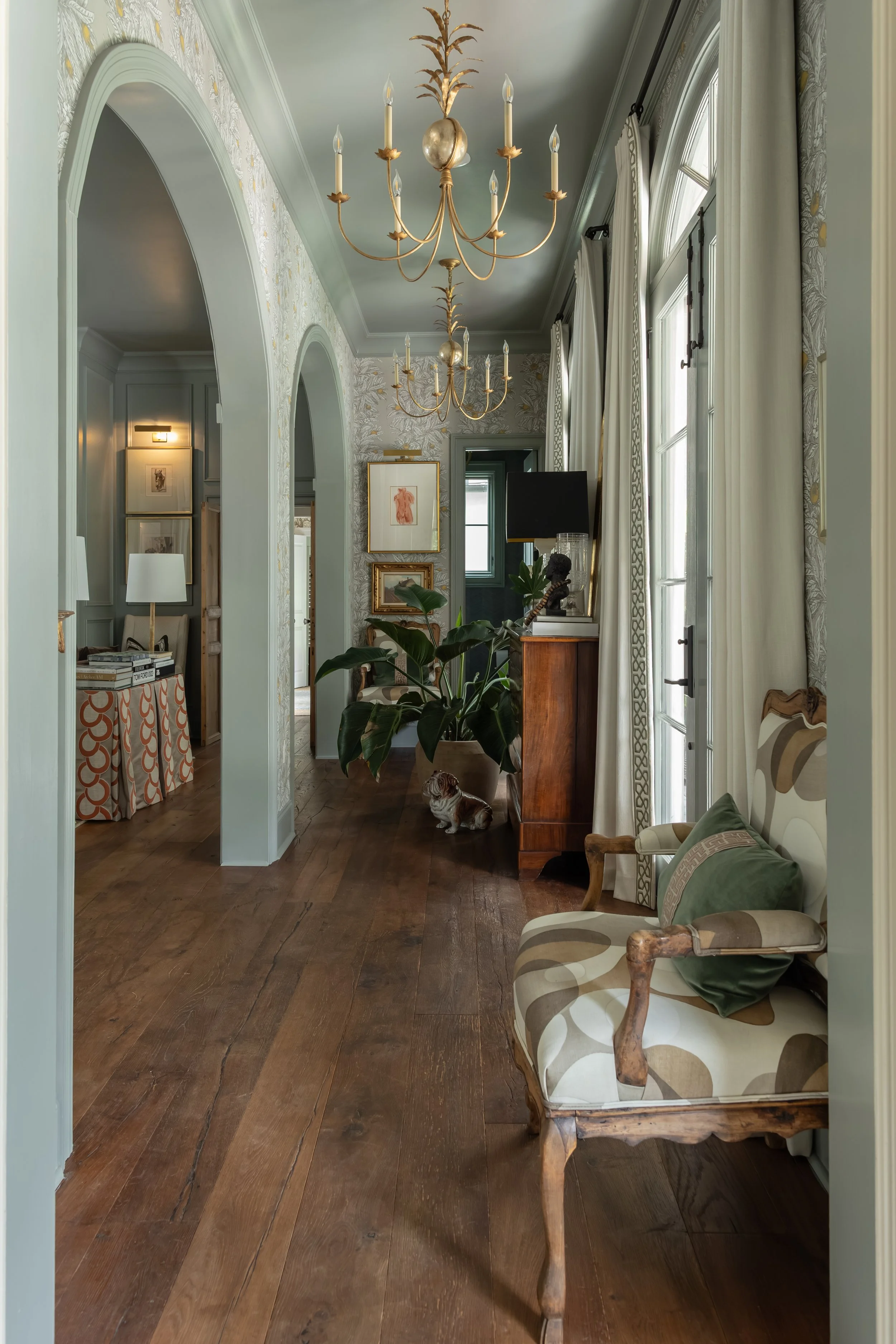 FOYER-2.jpg