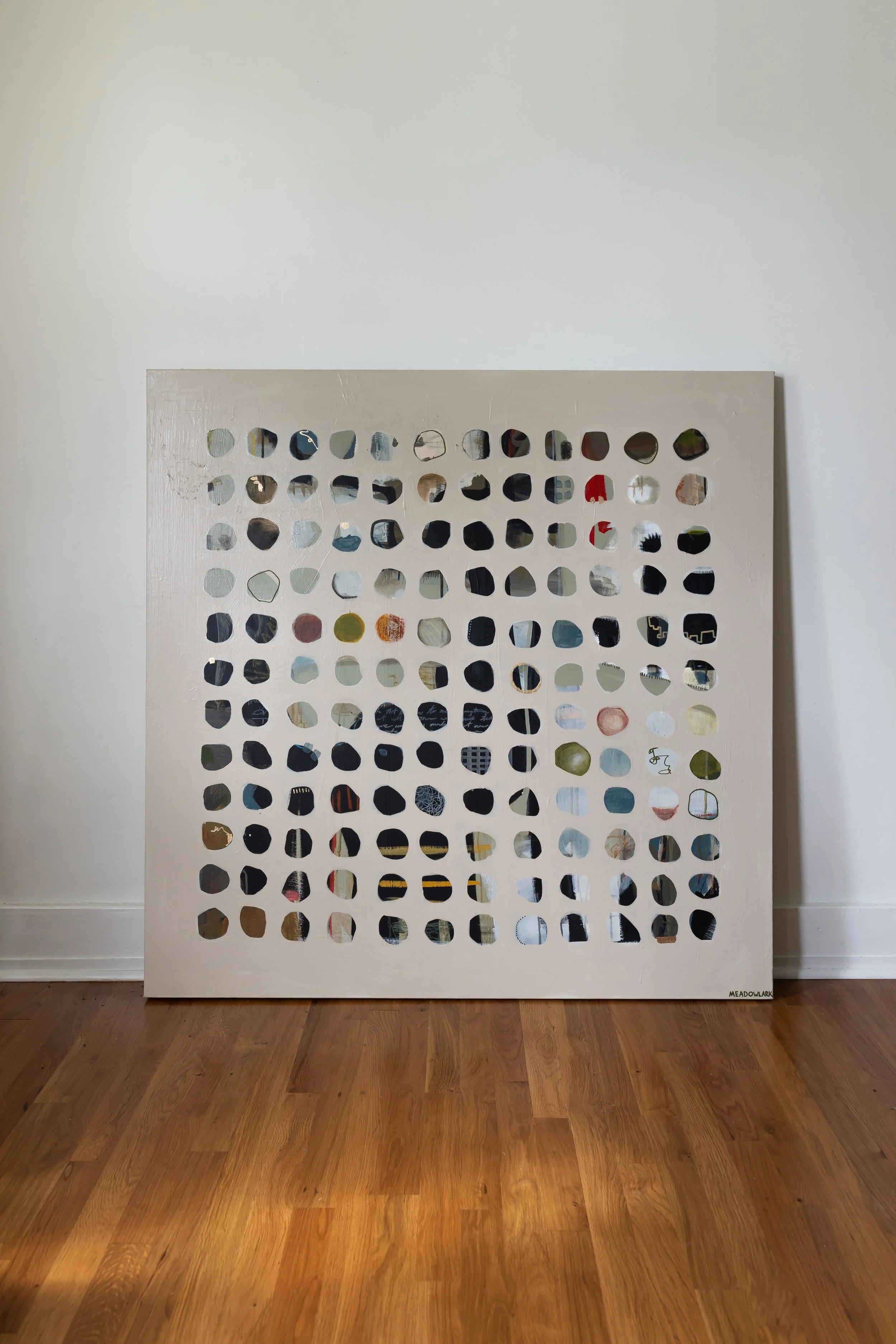 LENNON 48X48  $2,100