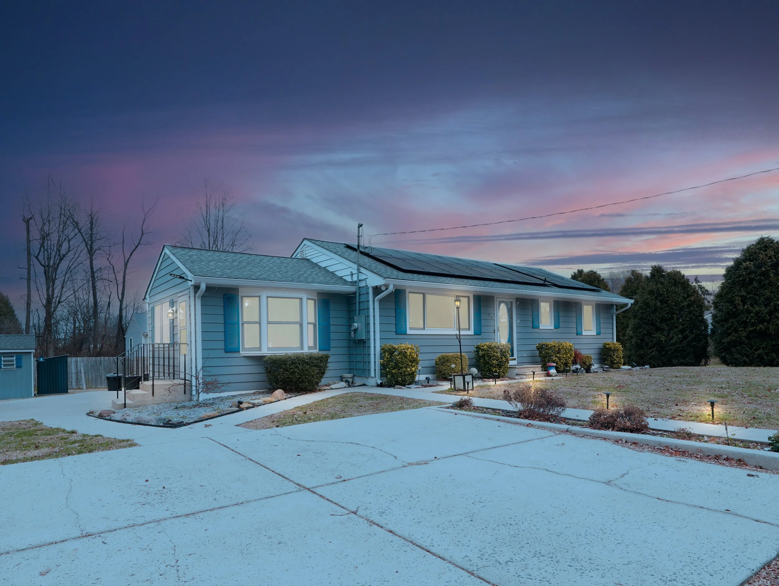 72 Oberlin_EXT001.jpg