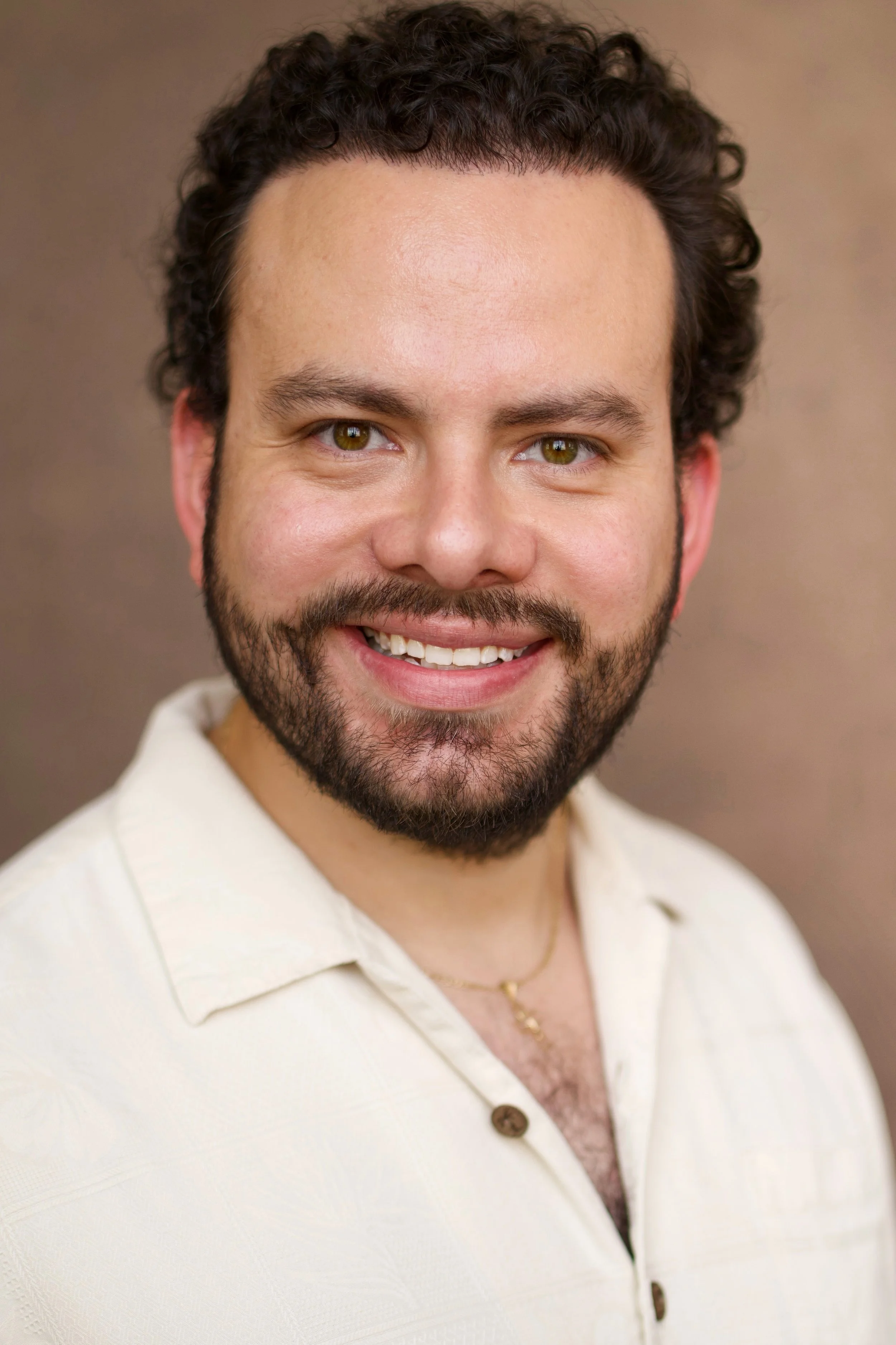 Fernando Monroy_Headshot 8.jpg