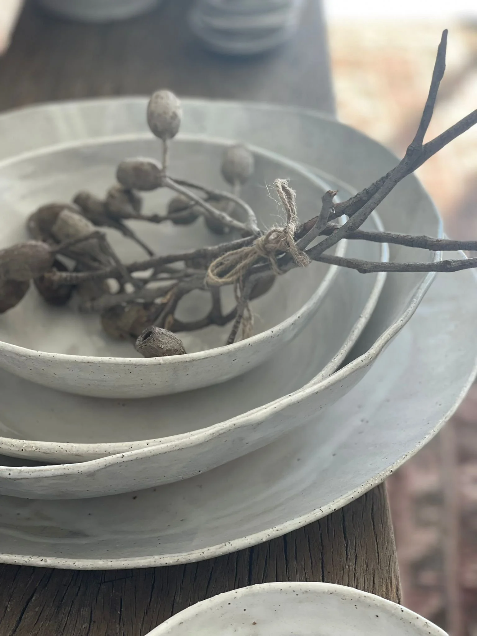 French White Oval Plate – 34cm handmade ceramic serving plate by Melissa Lellouche with glossy French White glaze. Part of the French White Collection.