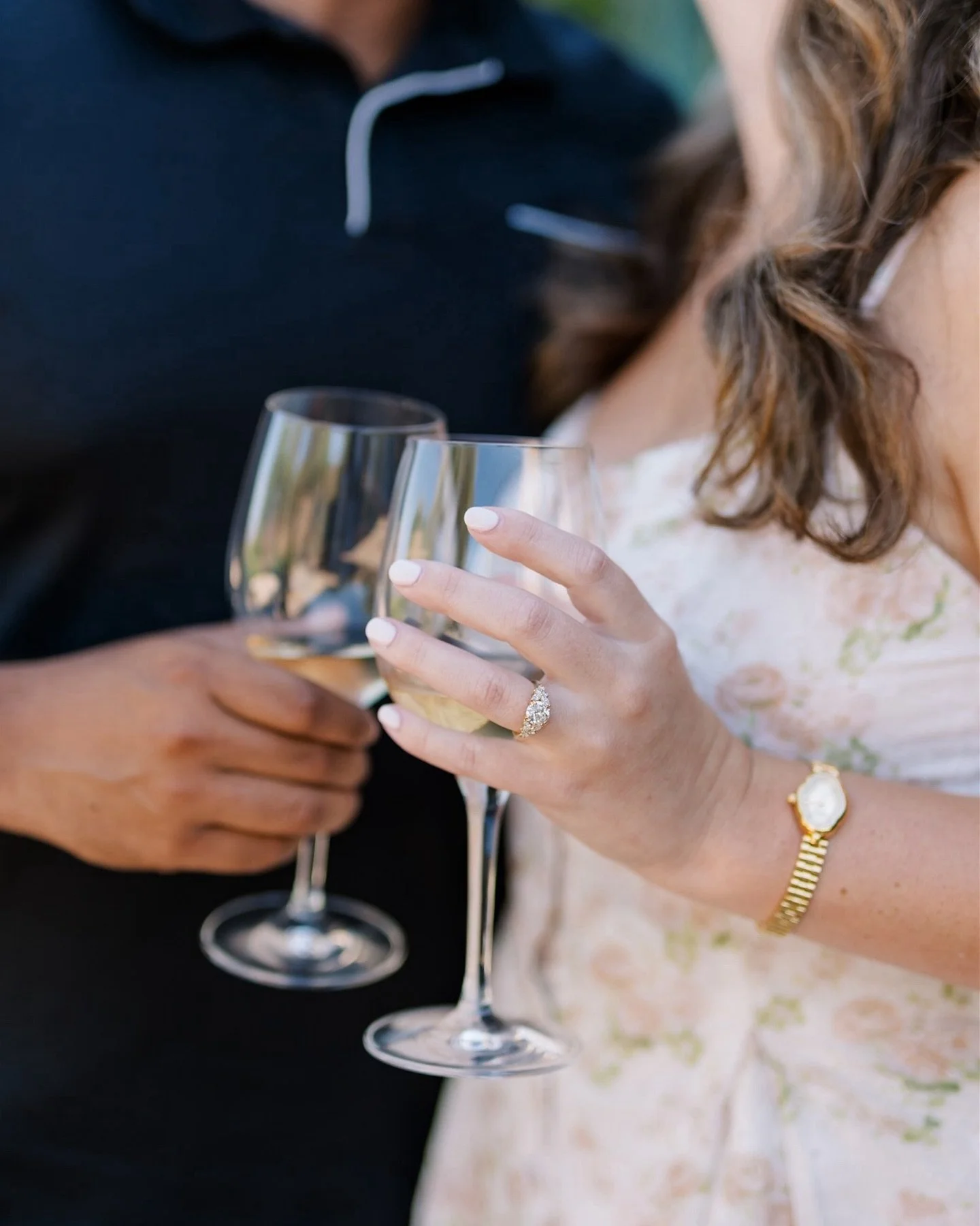 Ethan + Eden&rsquo;s beautiful proposal under the olive trees at @viansawinery 💍

#engaged #shesaidyes #engagementphotos #engagementring #proposal #proposalphotography #engagementphotographer #justengagedlife #proposalIdeas #engagementsession #napap