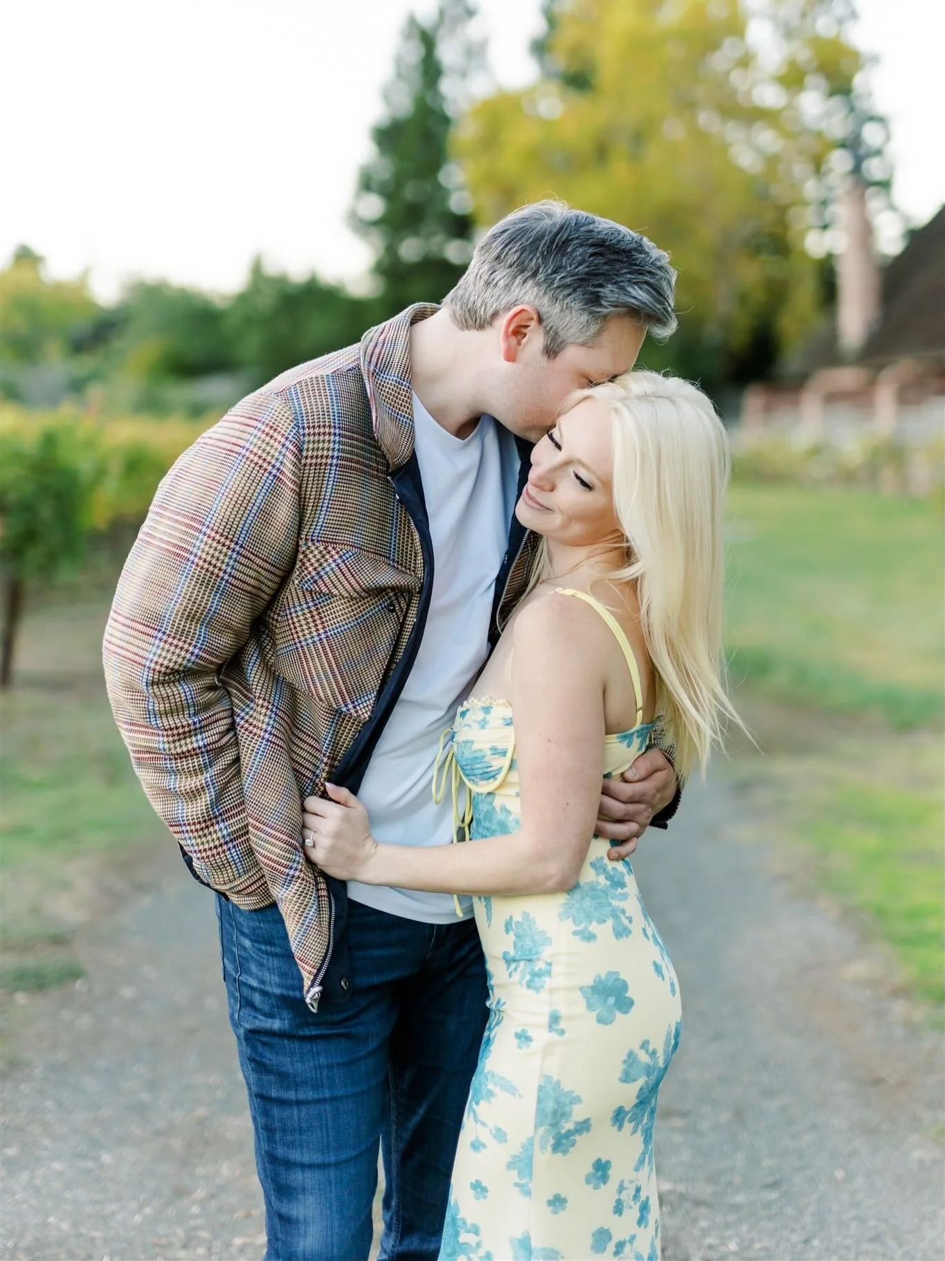 A walk through @harvest_inn with a 💍 on the other side.

#napaproposal #napavalleyproposalphotographer #napaengagement #napaweddingphotographer #engagementinspo