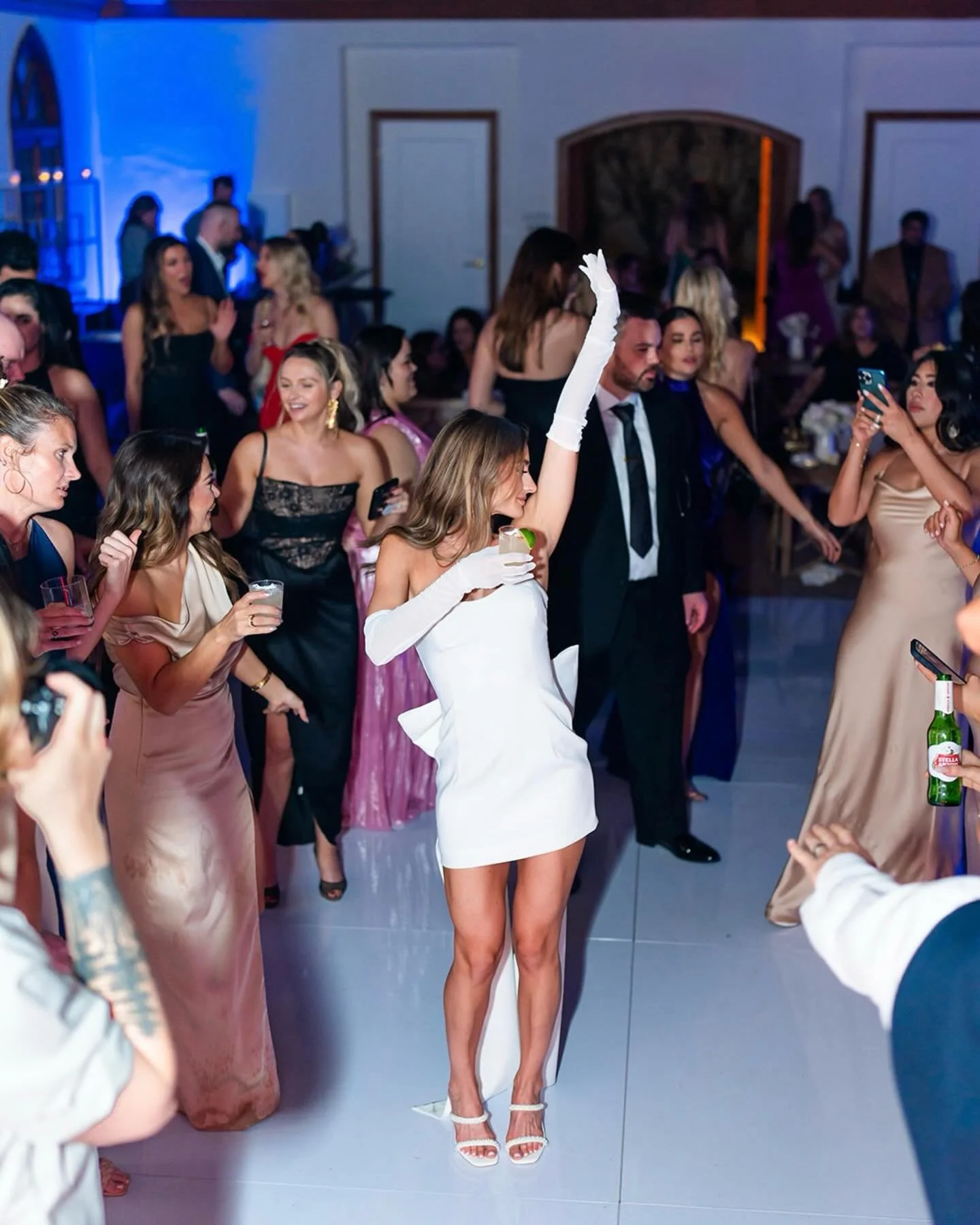 No matter what your wedding reception looks like&hellip;I&rsquo;m here for it!

Vendor Team:
Photographer &bull; @petercafarophoto
Venue &bull; @commodoreperryauberge
Planner &bull; @envogueevents
Videographer &bull; @cloudcraftstudios
HMUA &bull; @m