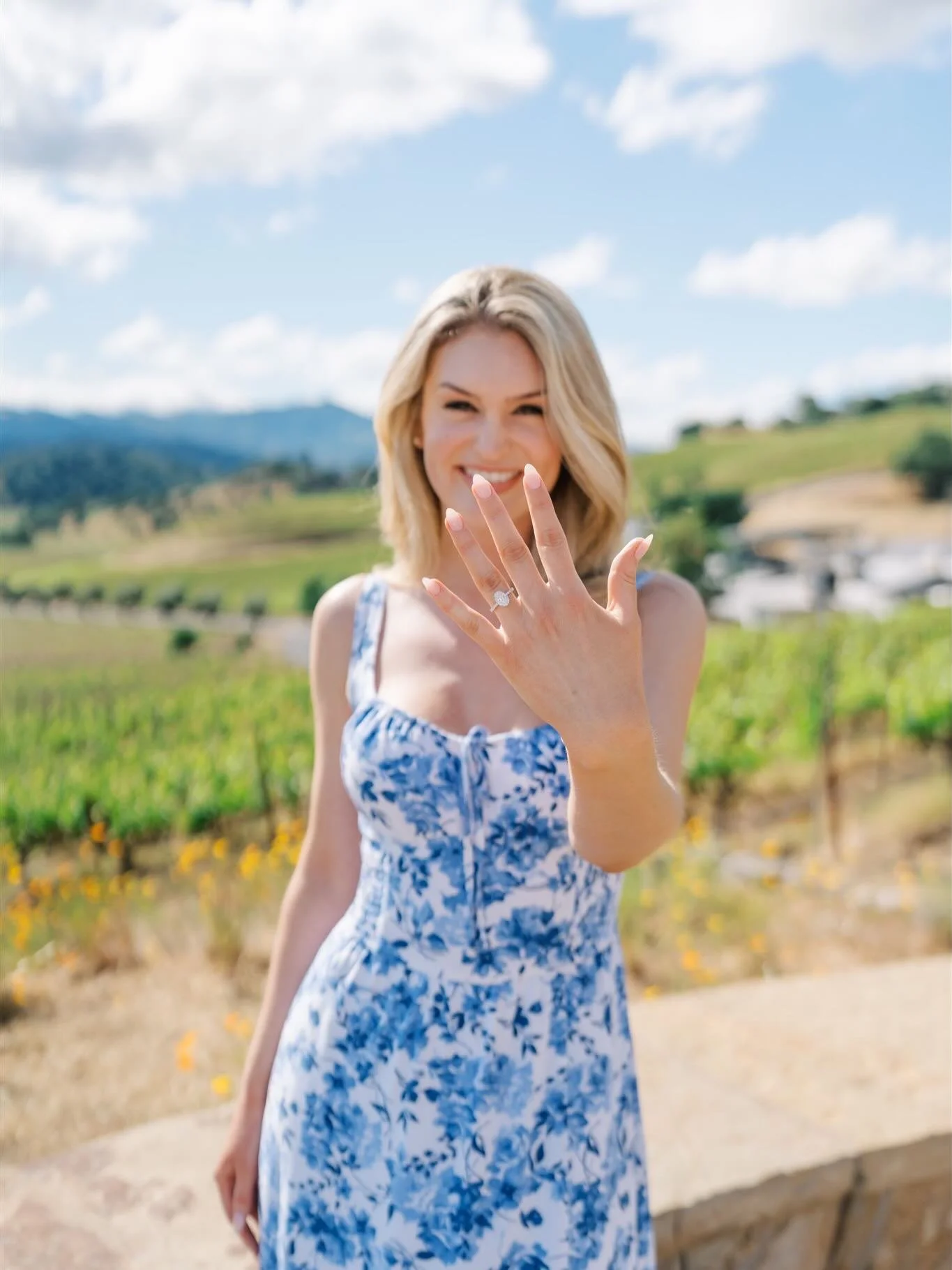 When that 💍 be RINGING ✨✨

#napaproposal #proposalphotographer #napaengagement #napaweddingphotographer #engagementinspo