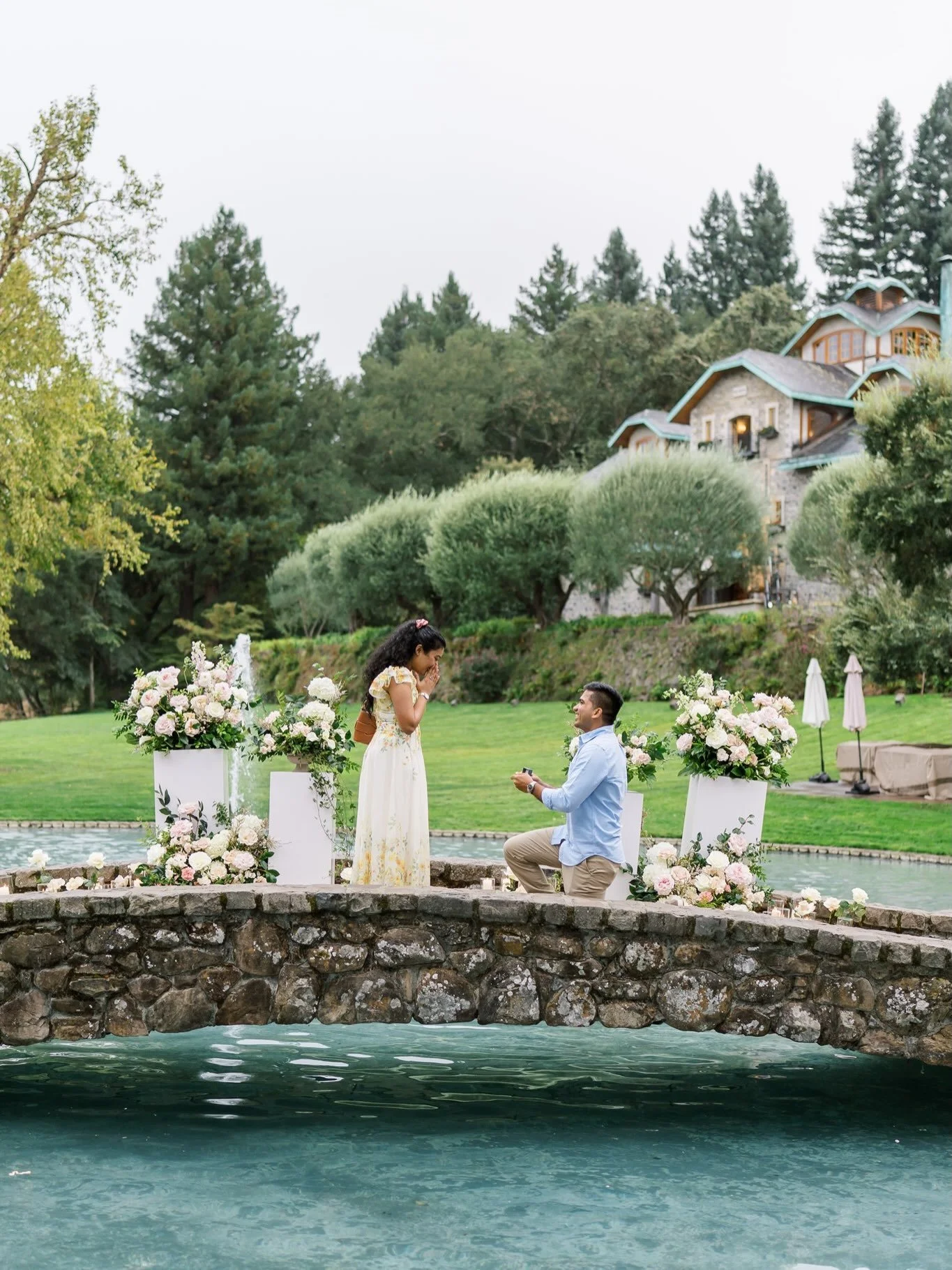 The one day it decided to rain in early September. Luckily, it cleared up enough to capture this beautiful proposal brought to you by @theyesgirls 💍 

Congratulations Yash + Kanak!! 

Vendor Team:
Planning: @theyesgirls
Florals: @thevitafiori 
Photo