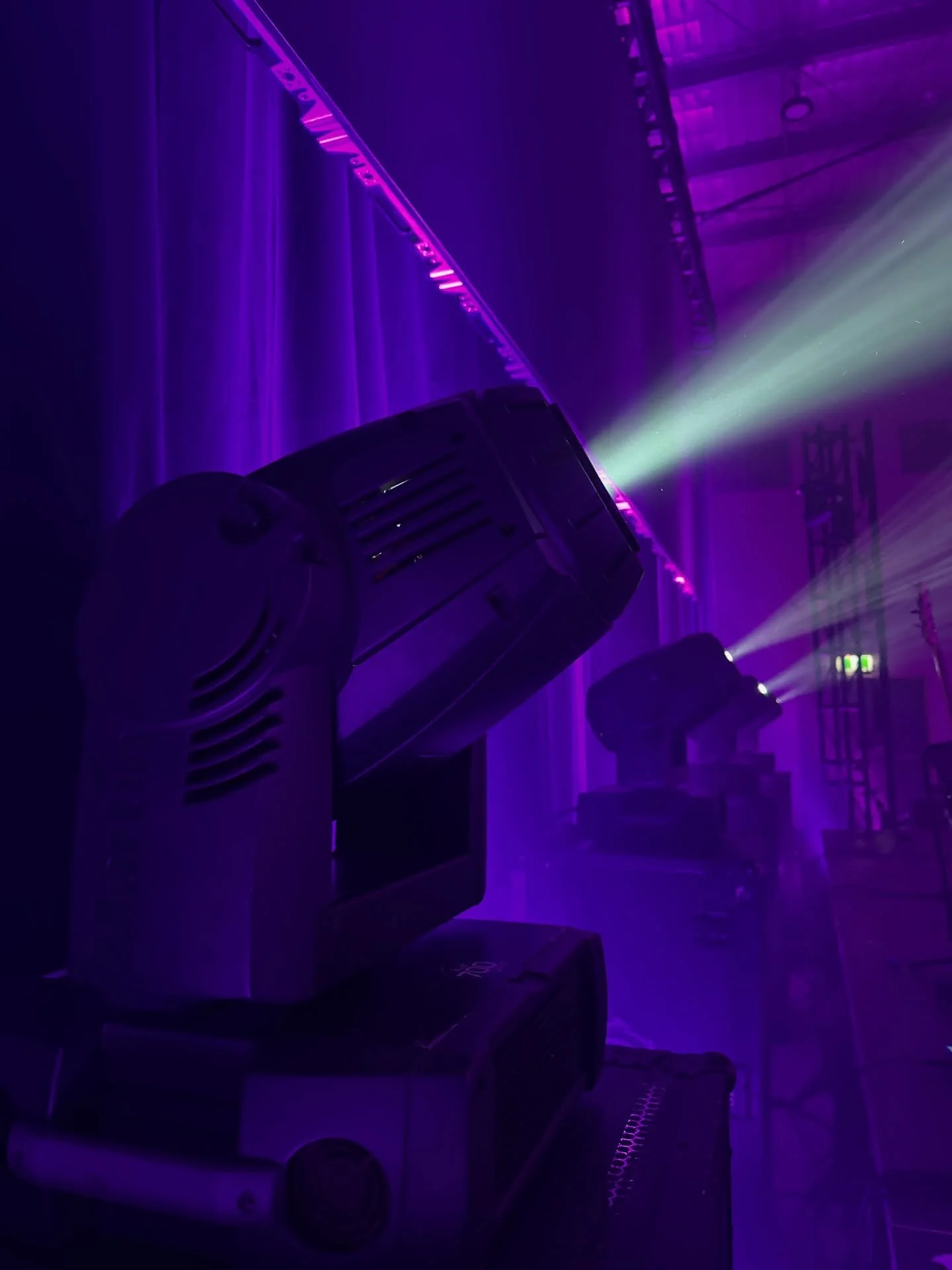 Our recently refurbished Martin MAC700s have just completed their first show!

Available for hire soon. Enquire at www.roadcaseproductions.com.au for more info.