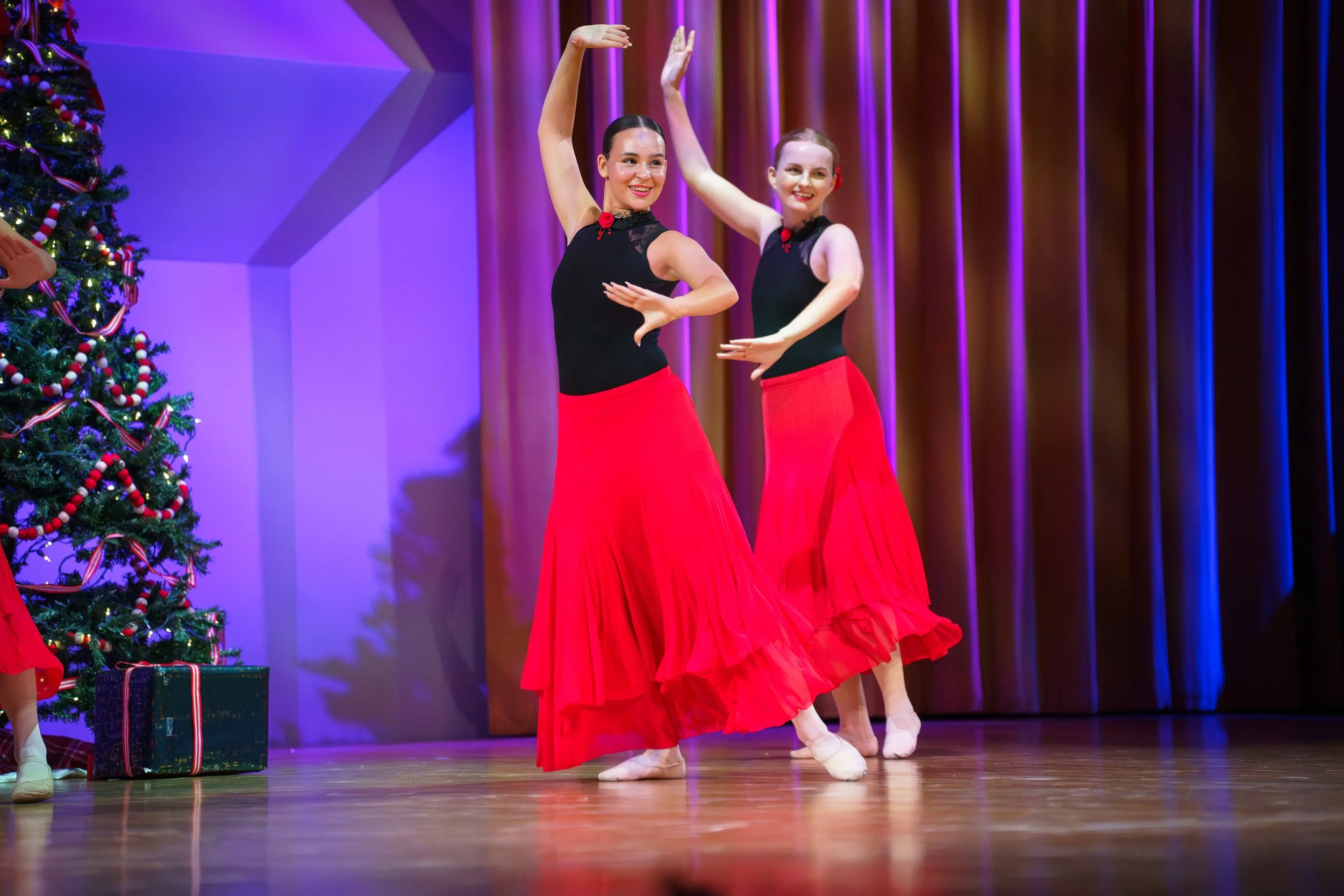 2025-11-13 The Nutcracker UM En Pointe-124.jpg