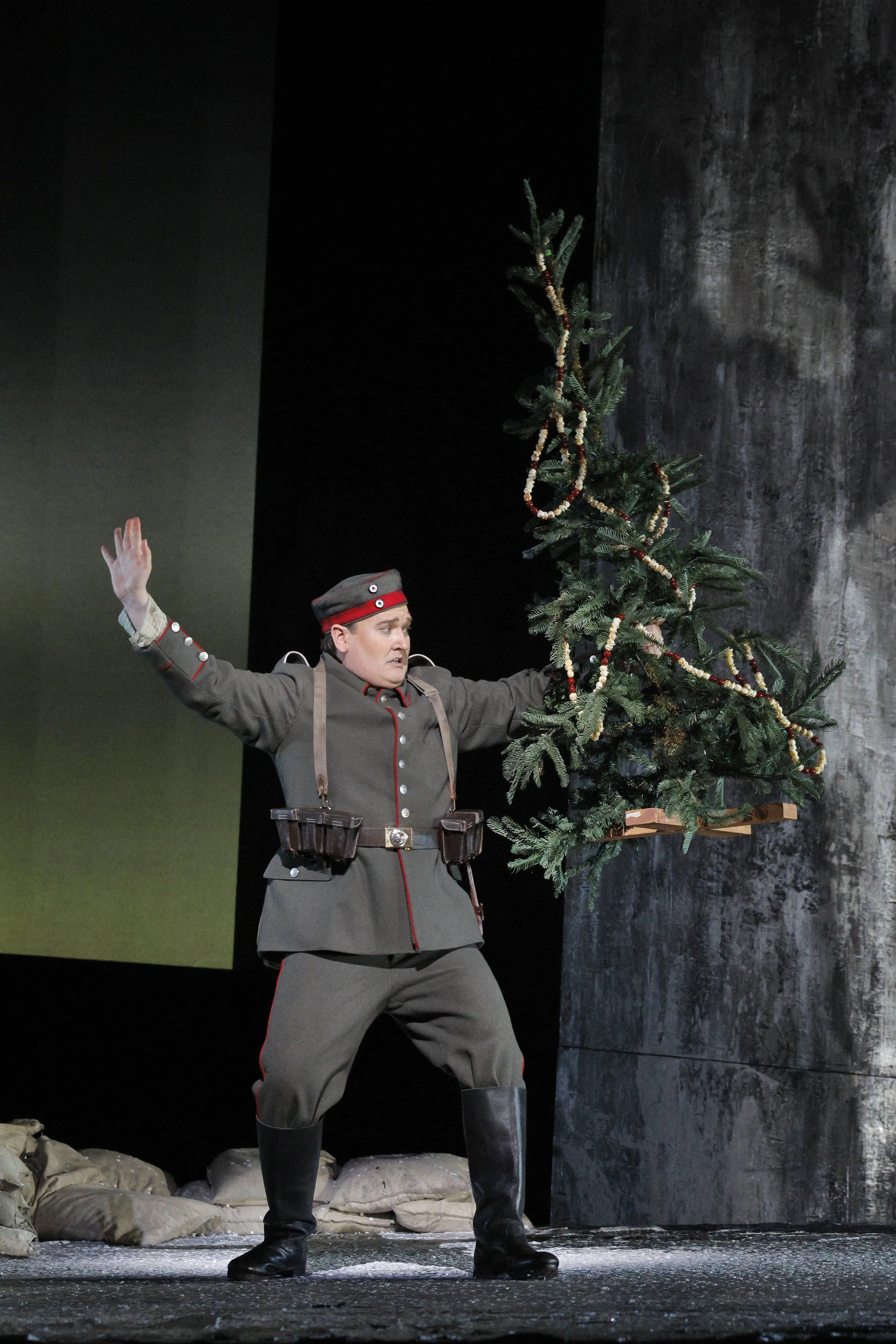 Houston Grand Opera / Silent Night / credit Cory Weaver