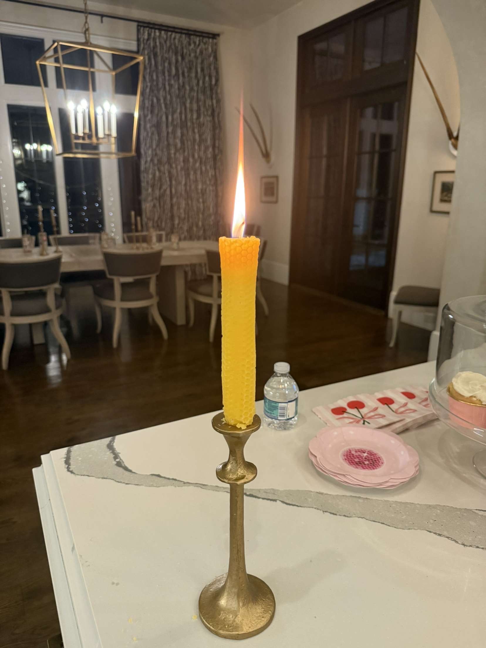 Taper bees wax candle (packs of 2)