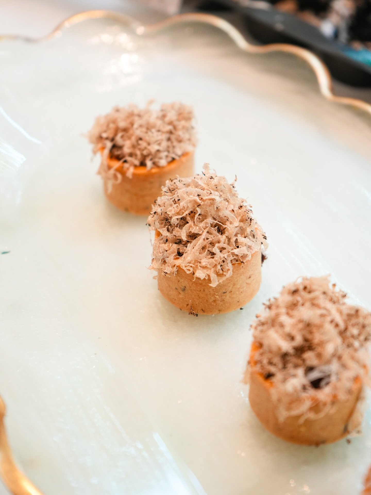 A wonderful evening for an incredible group of corporate execs &mdash; we pulled out all the stops for this one. ✨ A full-service bar with handcrafted cocktails and a curated wine selection set the tone, while passed bites like mushroom + black truff