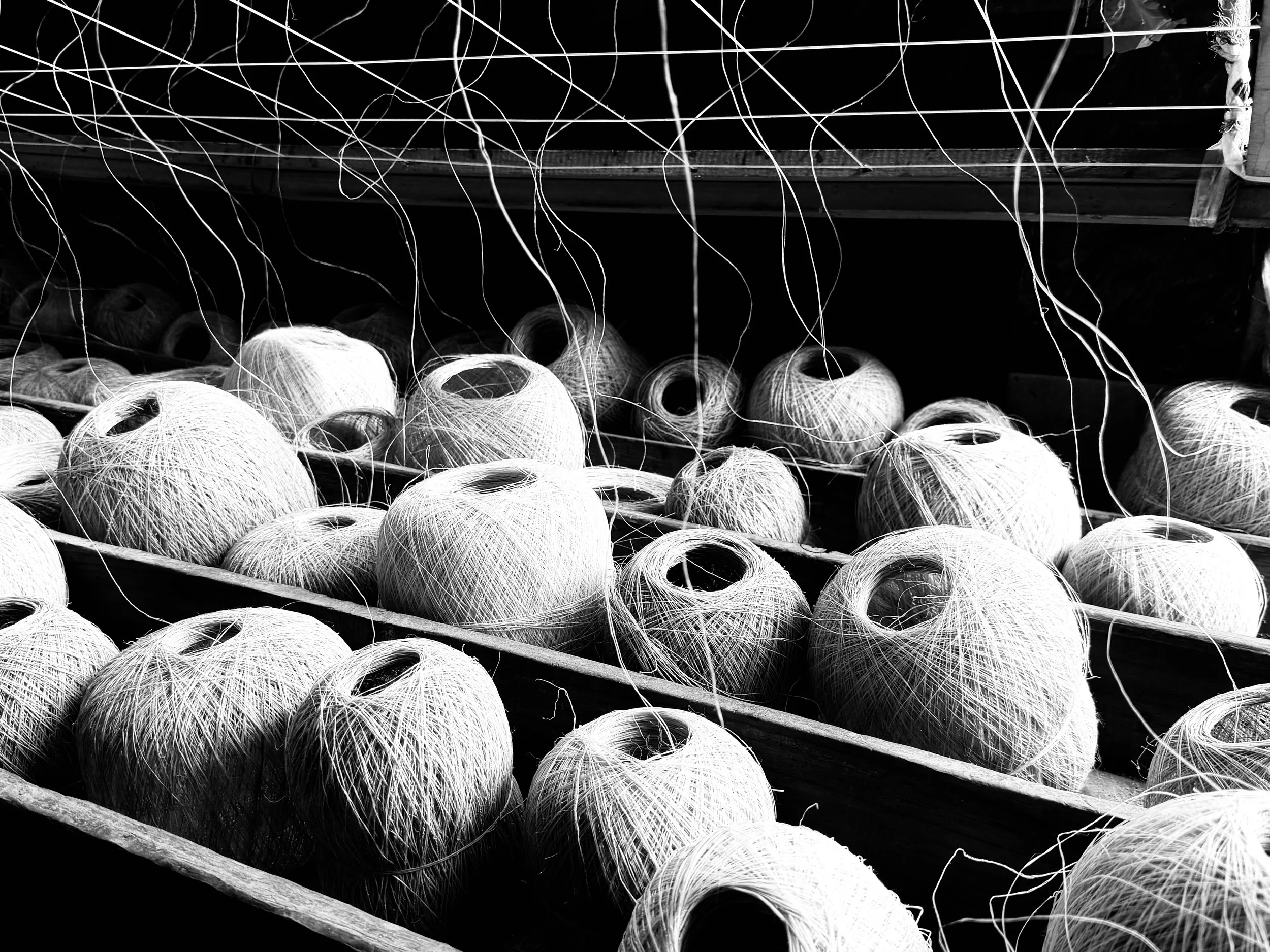 ramie-weaving-process-03.jpg.jpg