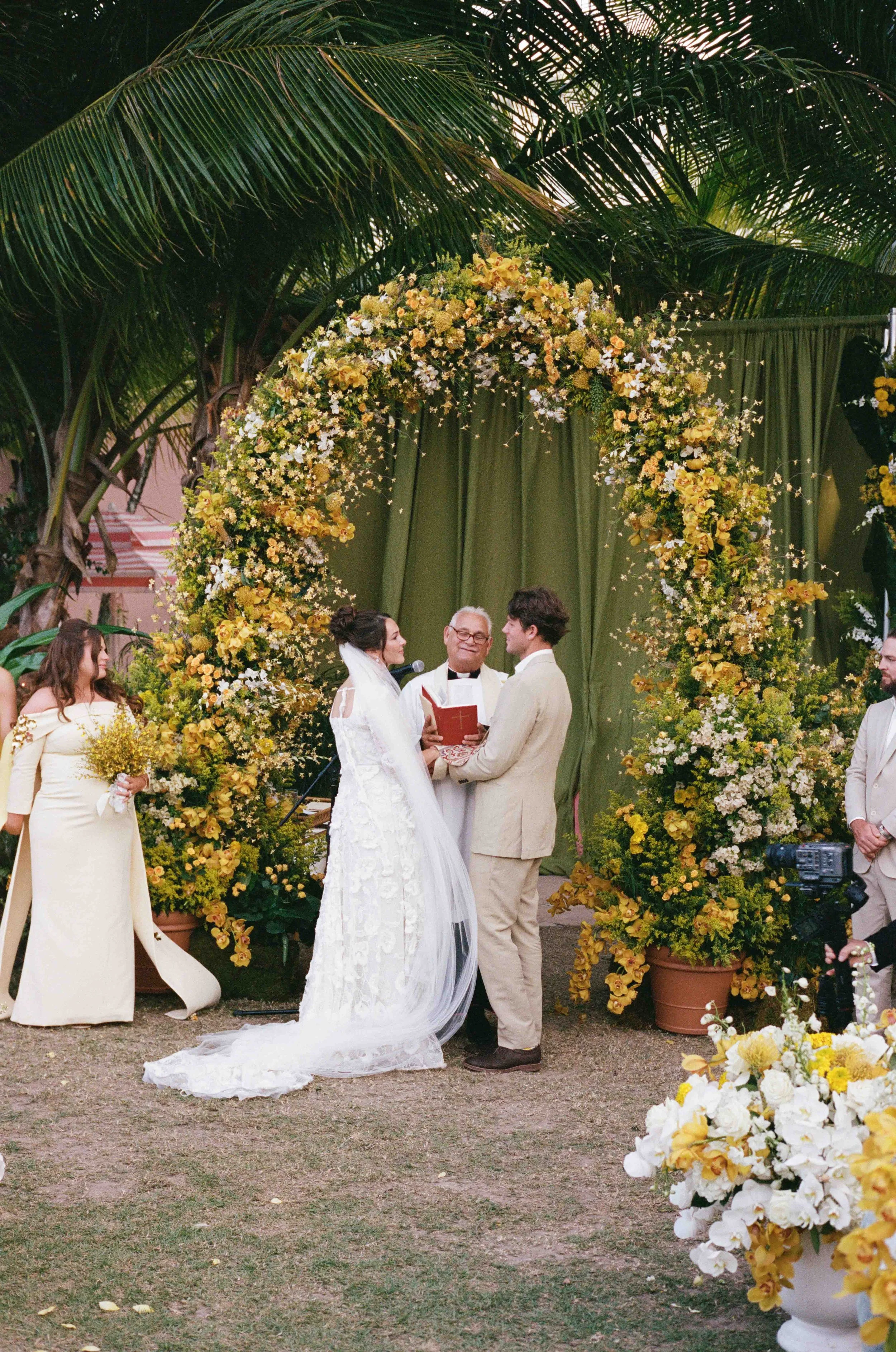 322-lyford-cay-club-wedding-ceremony-bahamas-by-trent-bailey-nyc-wedding-photographer.JPG