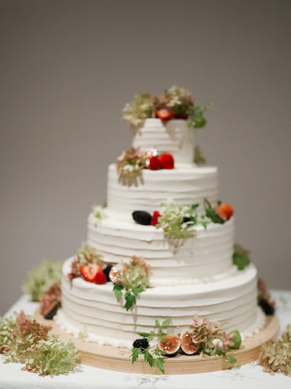 pridwin-hotel-wedding-three-tier-cake-84.jpg