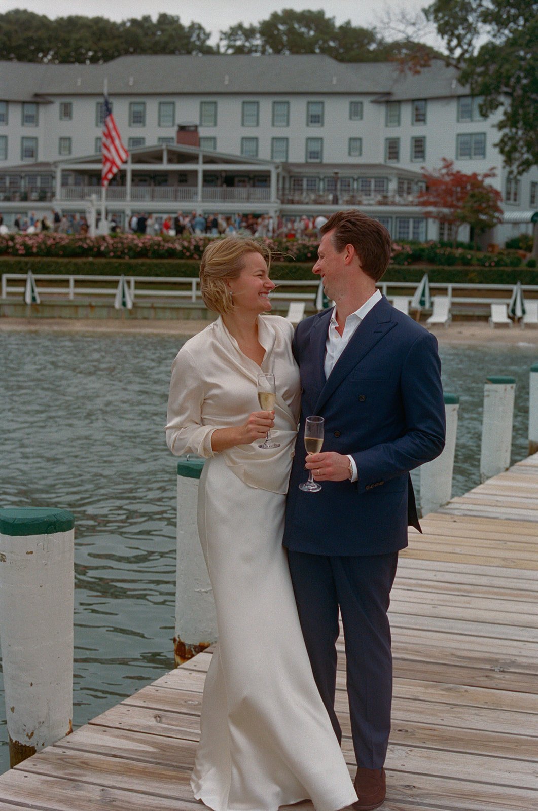pridwin-hotel-wedding-dock-portrait-hotel-53.jpg