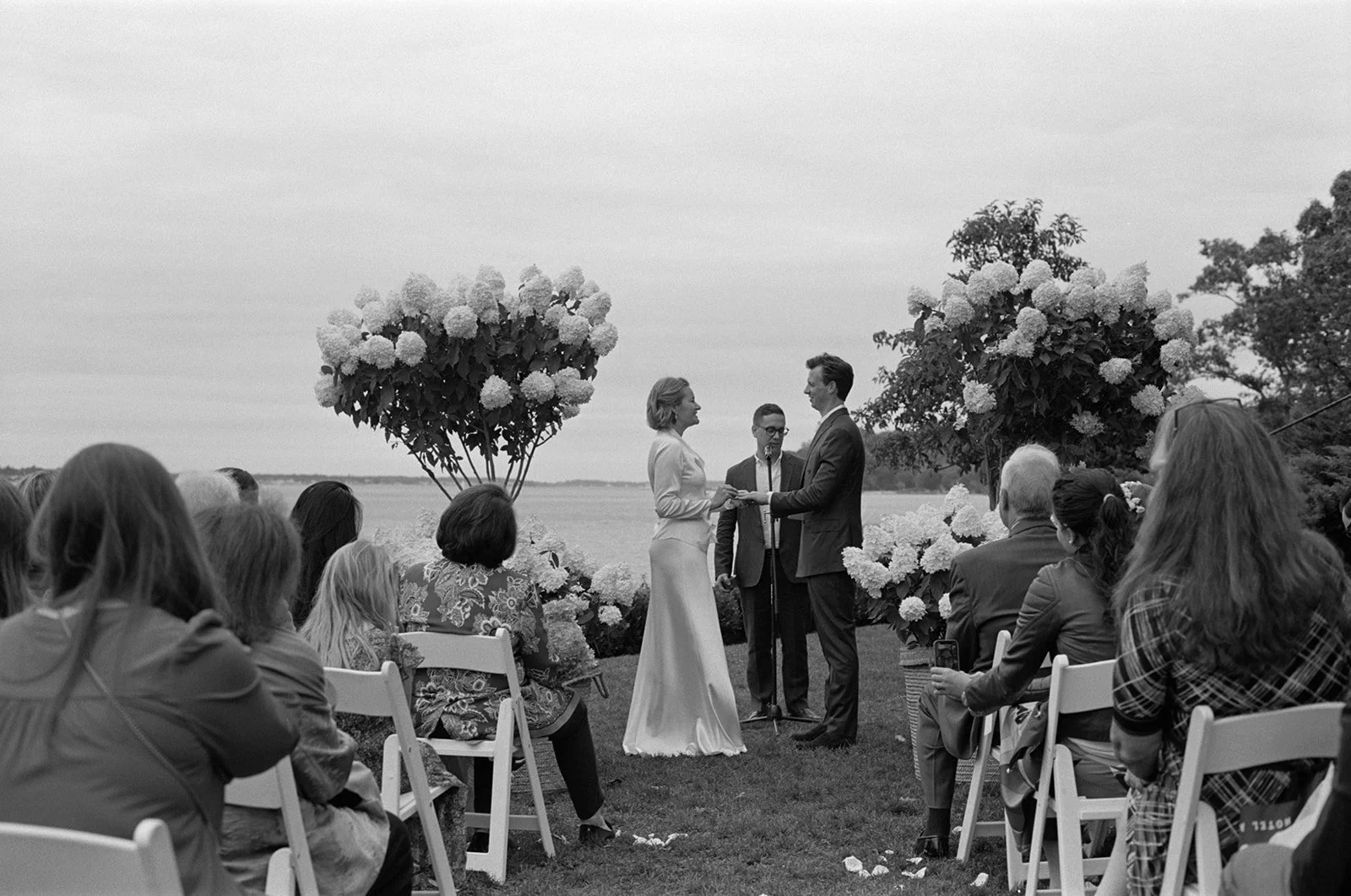 pridwin-hotel-wedding-ceremony-black-white-33.jpg