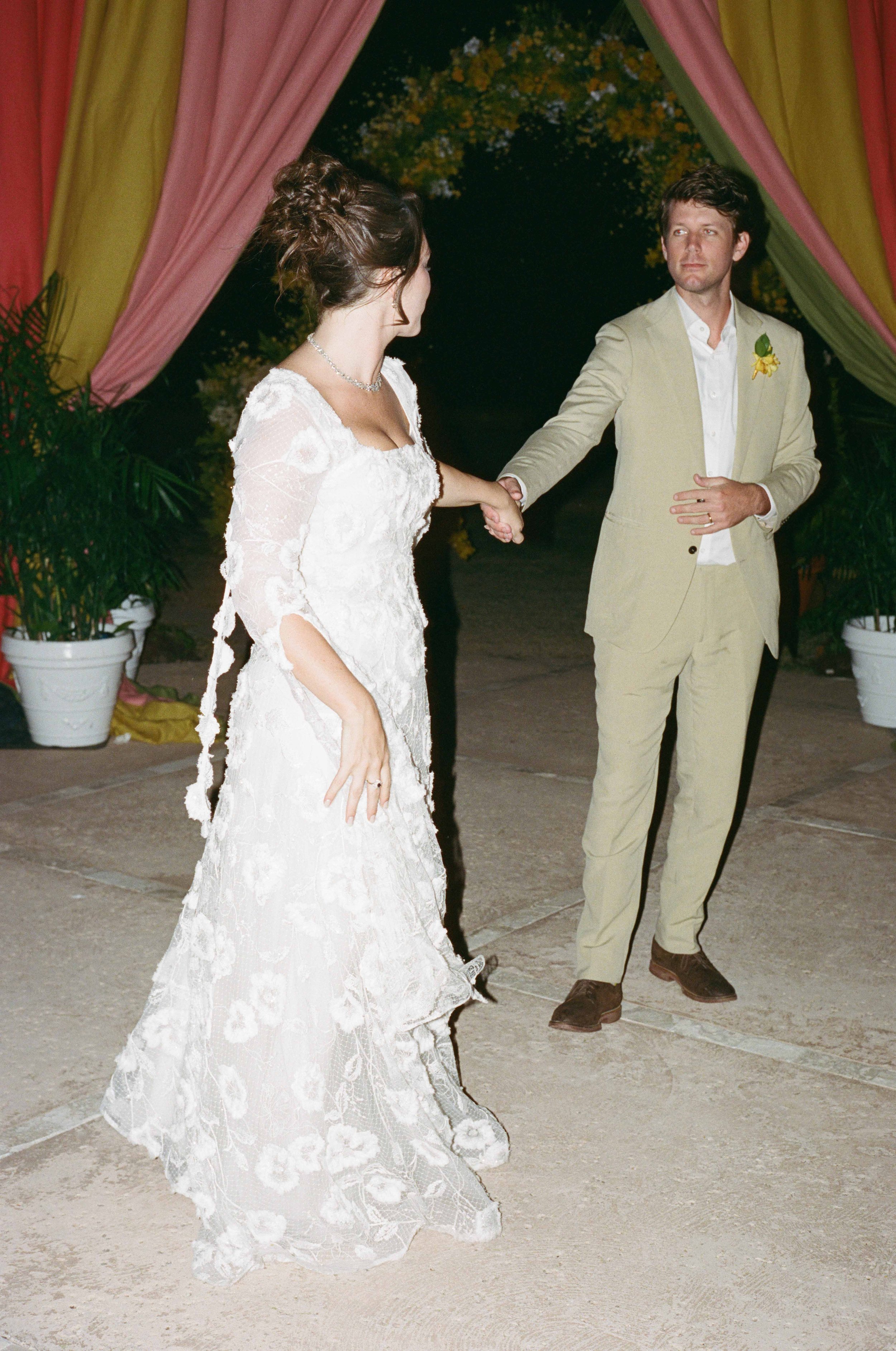 469-lyford-cay-club-wedding-reception-bahamas-by-trent-bailey-nyc-wedding-photographer.JPG