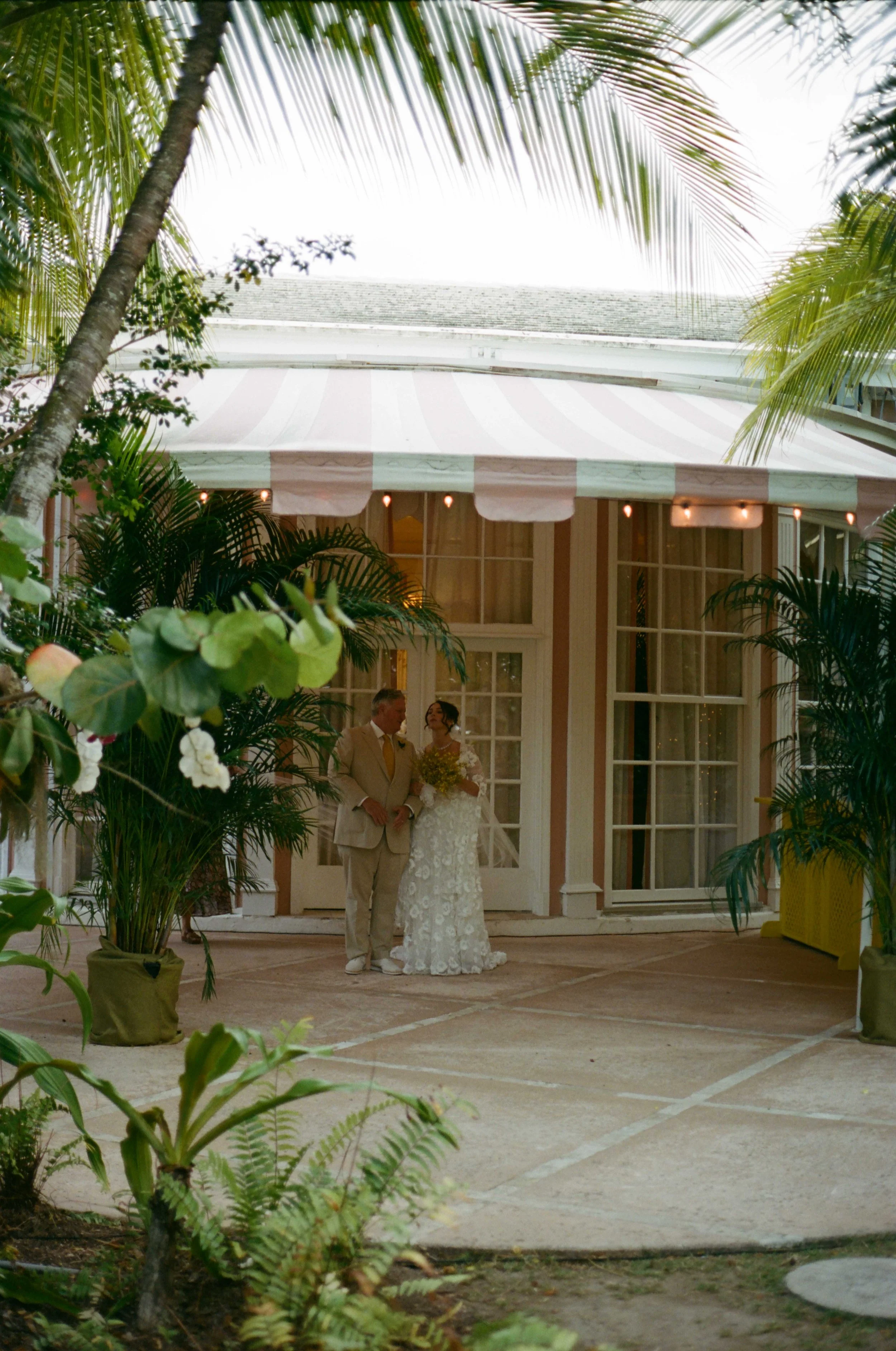 265-lyford-cay-club-wedding-ceremony-bahamas-by-trent-bailey-nyc-wedding-photographer.JPG