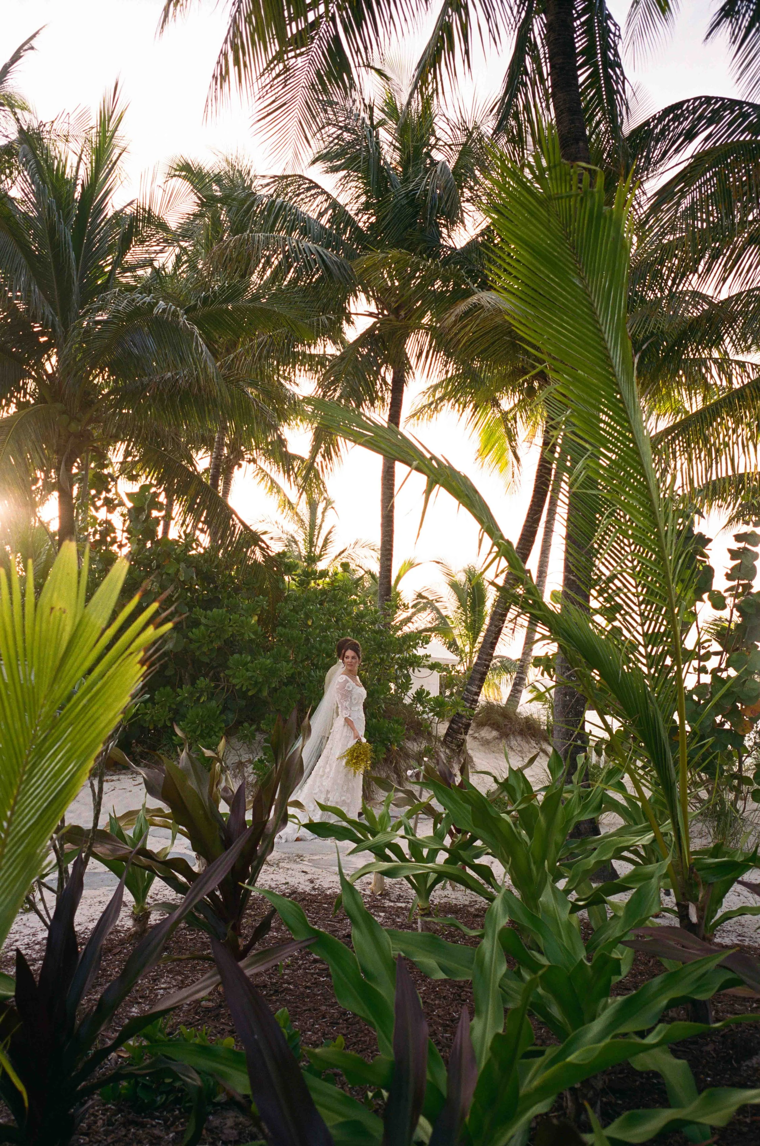 342-lyford-cay-club-wedding-couples-beach-portraits-bahamas-by-trent-bailey-nyc-wedding-photographer.JPG