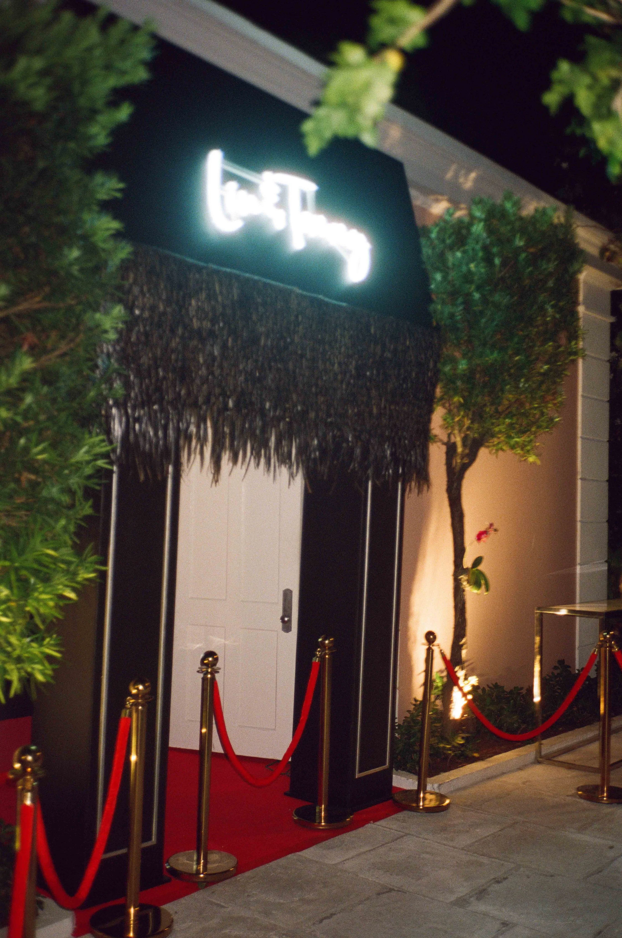 629-lyford-cay-club-wedding-reception-bahamas-by-trent-bailey-nyc-wedding-photographer.JPG