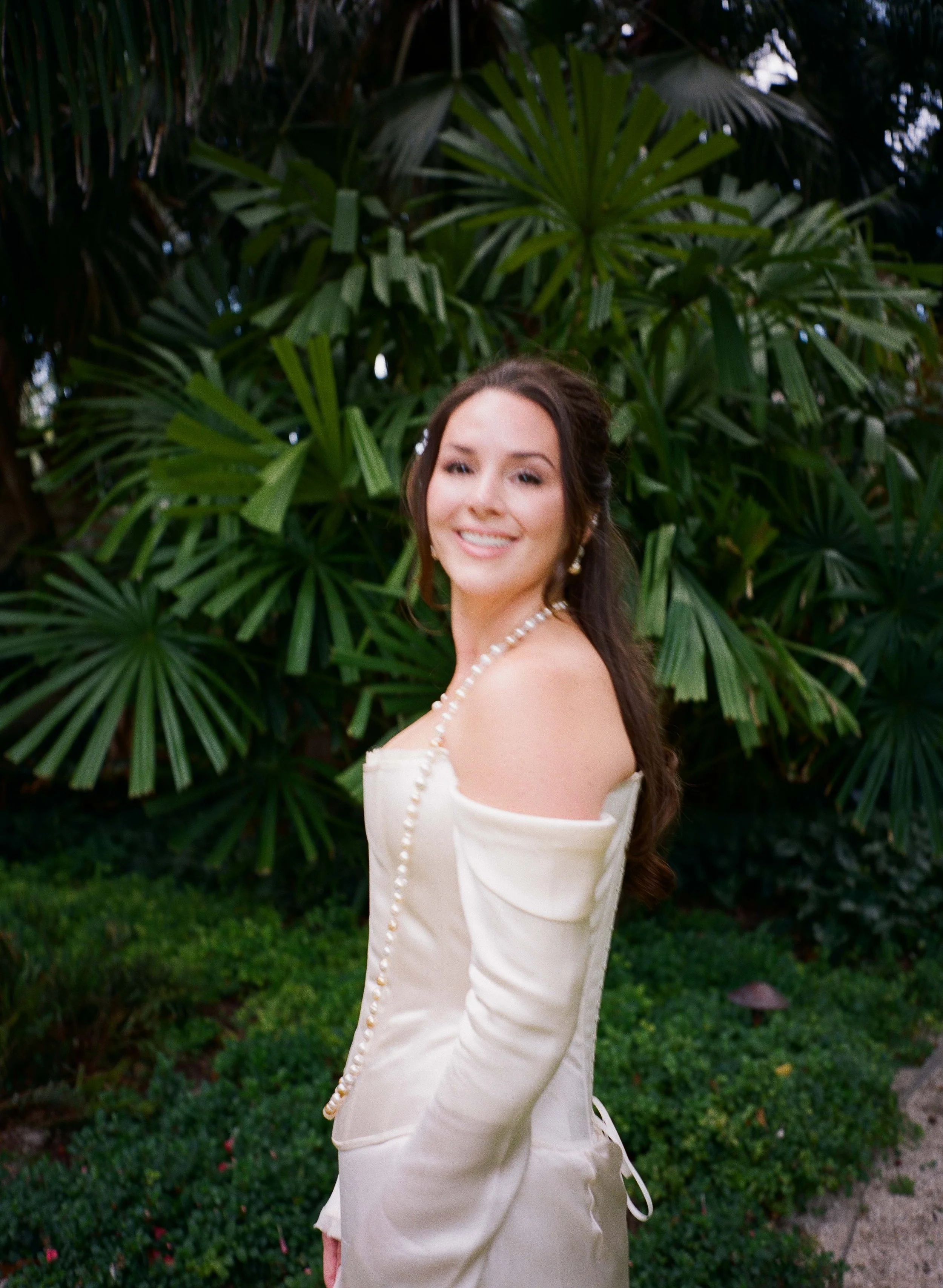 007-lyford-cay-club-wedding-rehearsal-dinner-bahamas-by-trent-bailey-nyc-wedding-photographer.JPG