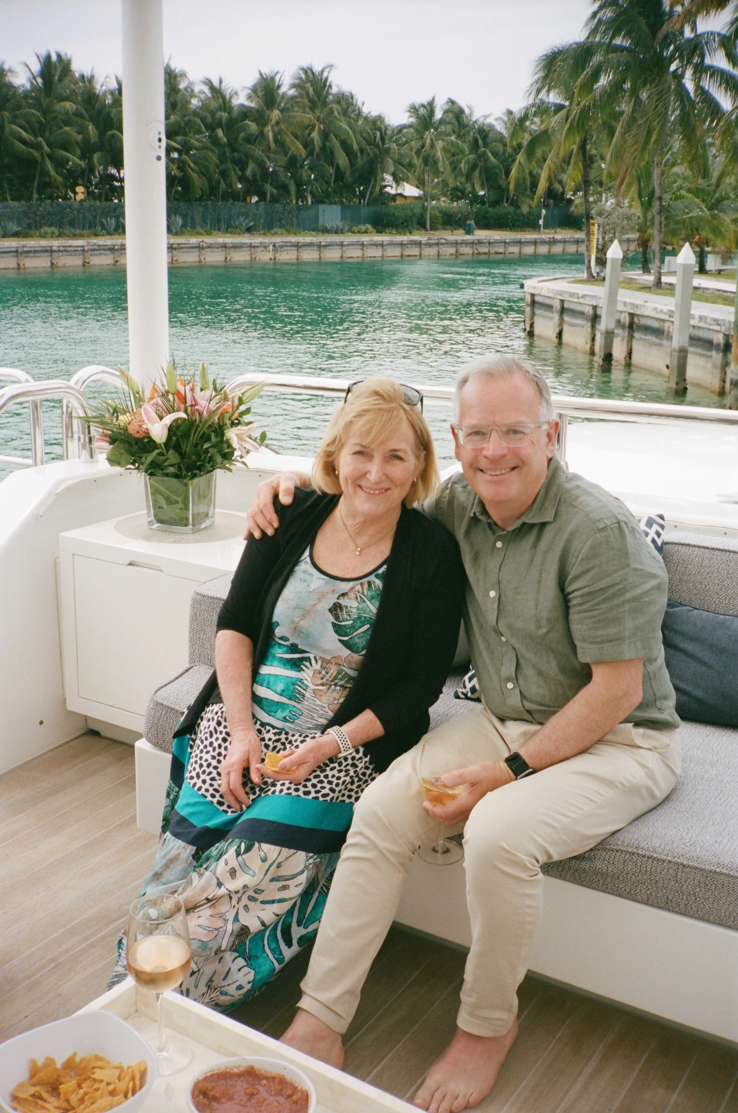 679-lyford-cay-club-yacht-party-bahamas-by-trent-bailey-nyc-wedding-photographer.JPG