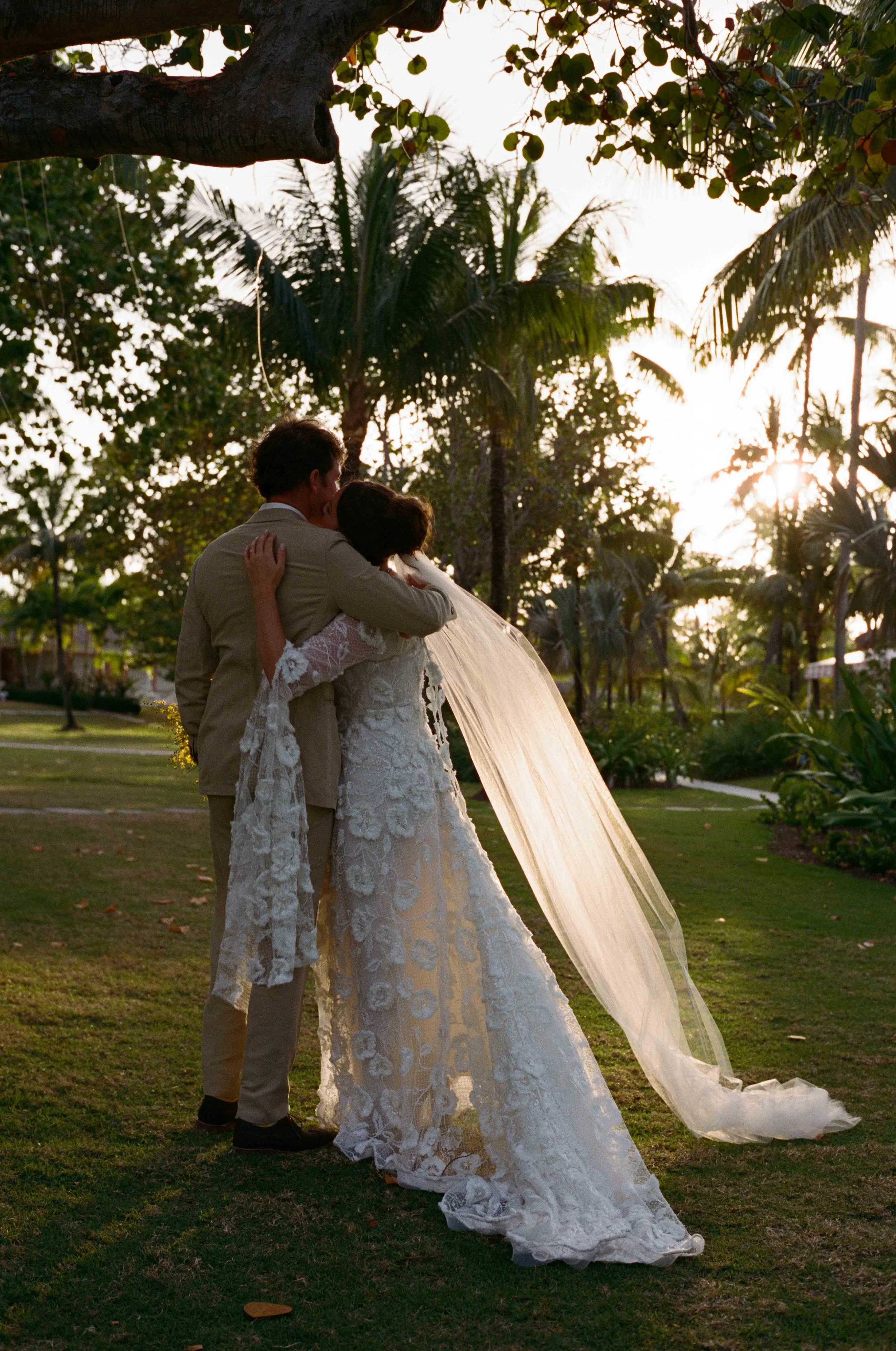 338-lyford-cay-club-wedding-ceremony-bahamas-by-trent-bailey-nyc-wedding-photographer.JPG