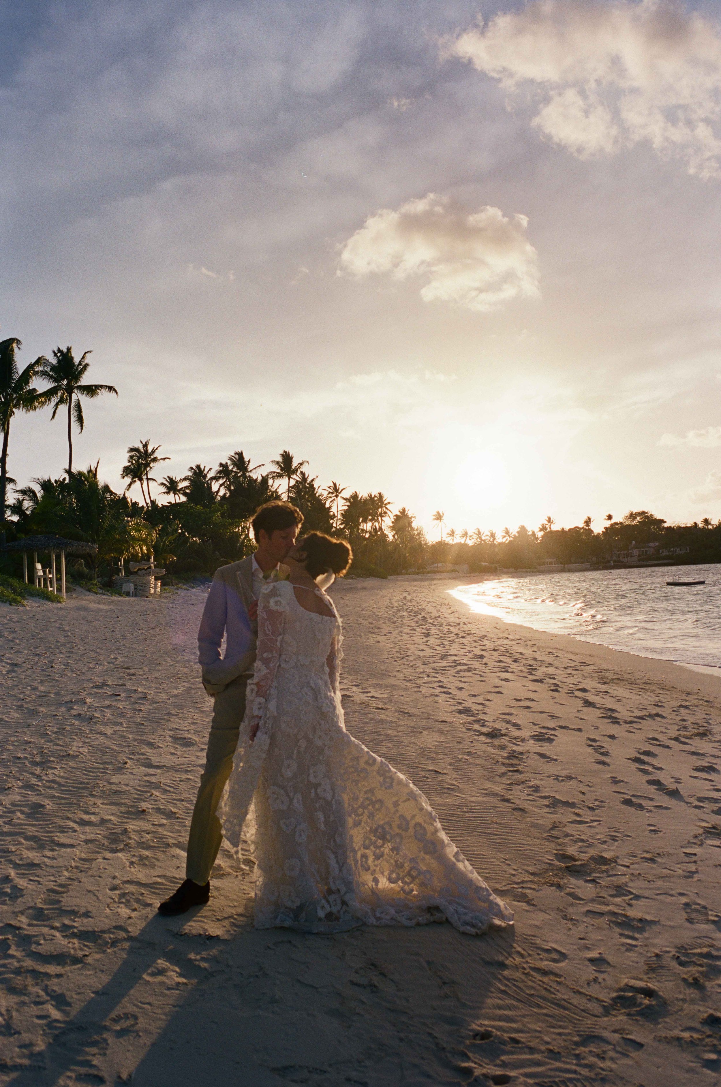 352-lyford-cay-club-wedding-couples-beach-portraits-bahamas-by-trent-bailey-nyc-wedding-photographer.JPG