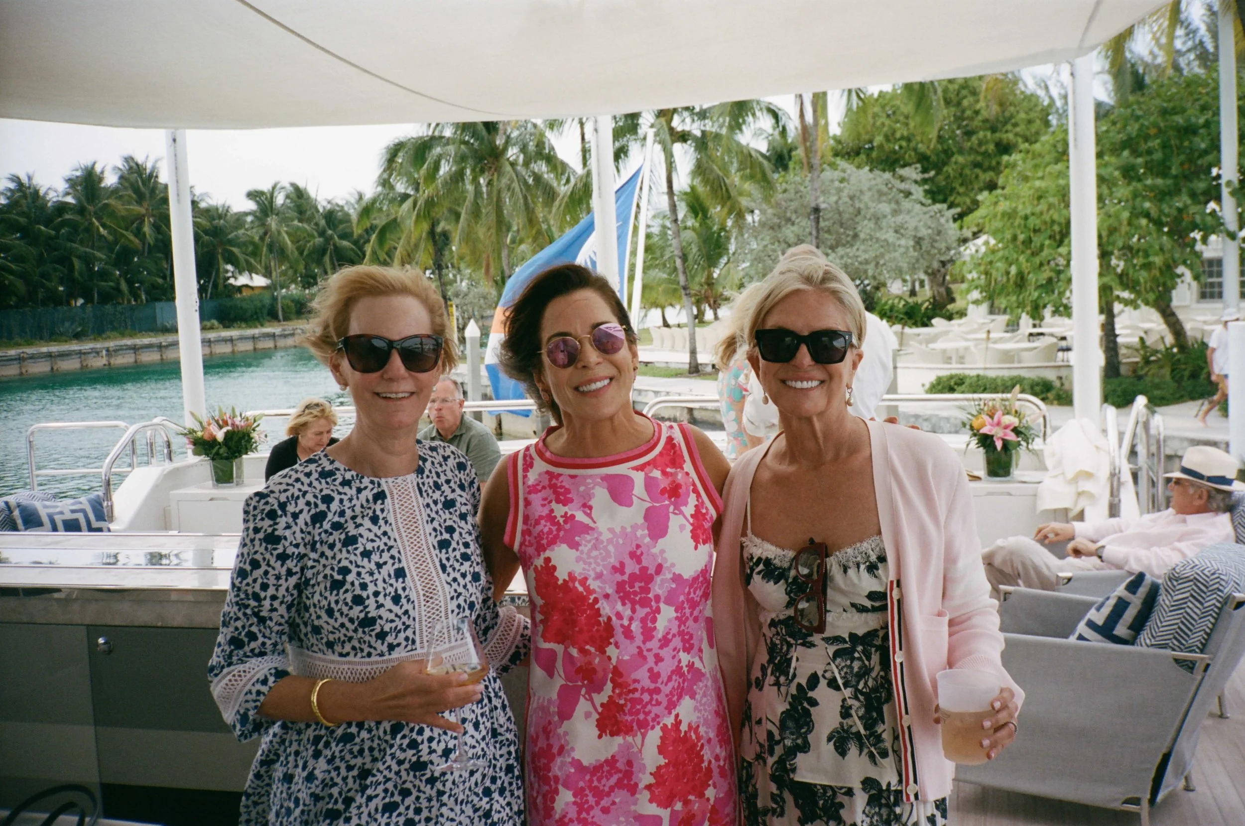 654-lyford-cay-club-yacht-party-bahamas-by-trent-bailey-nyc-wedding-photographer.JPG
