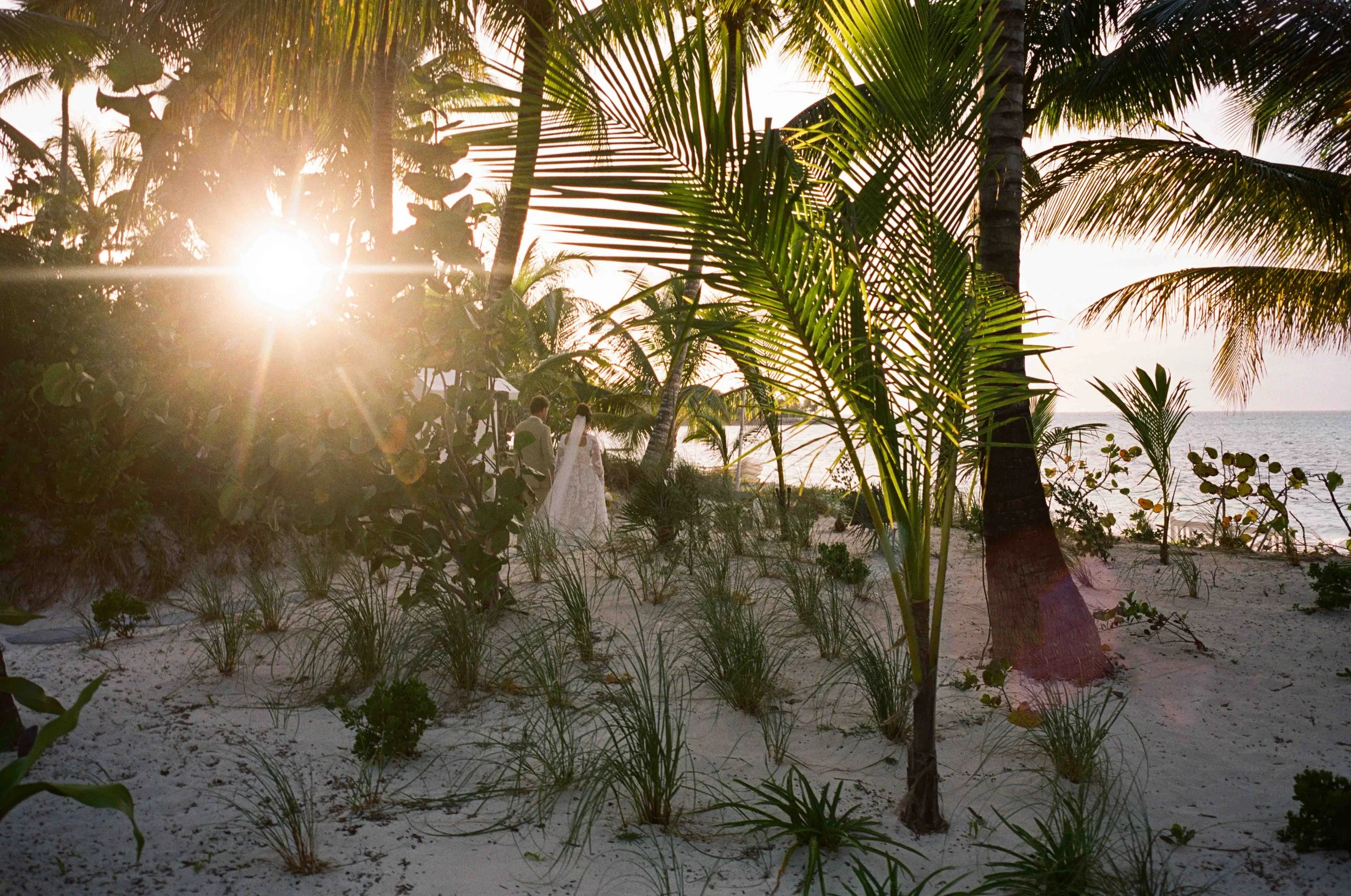 344-lyford-cay-club-wedding-couples-beach-portraits-bahamas-by-trent-bailey-nyc-wedding-photographer.JPG