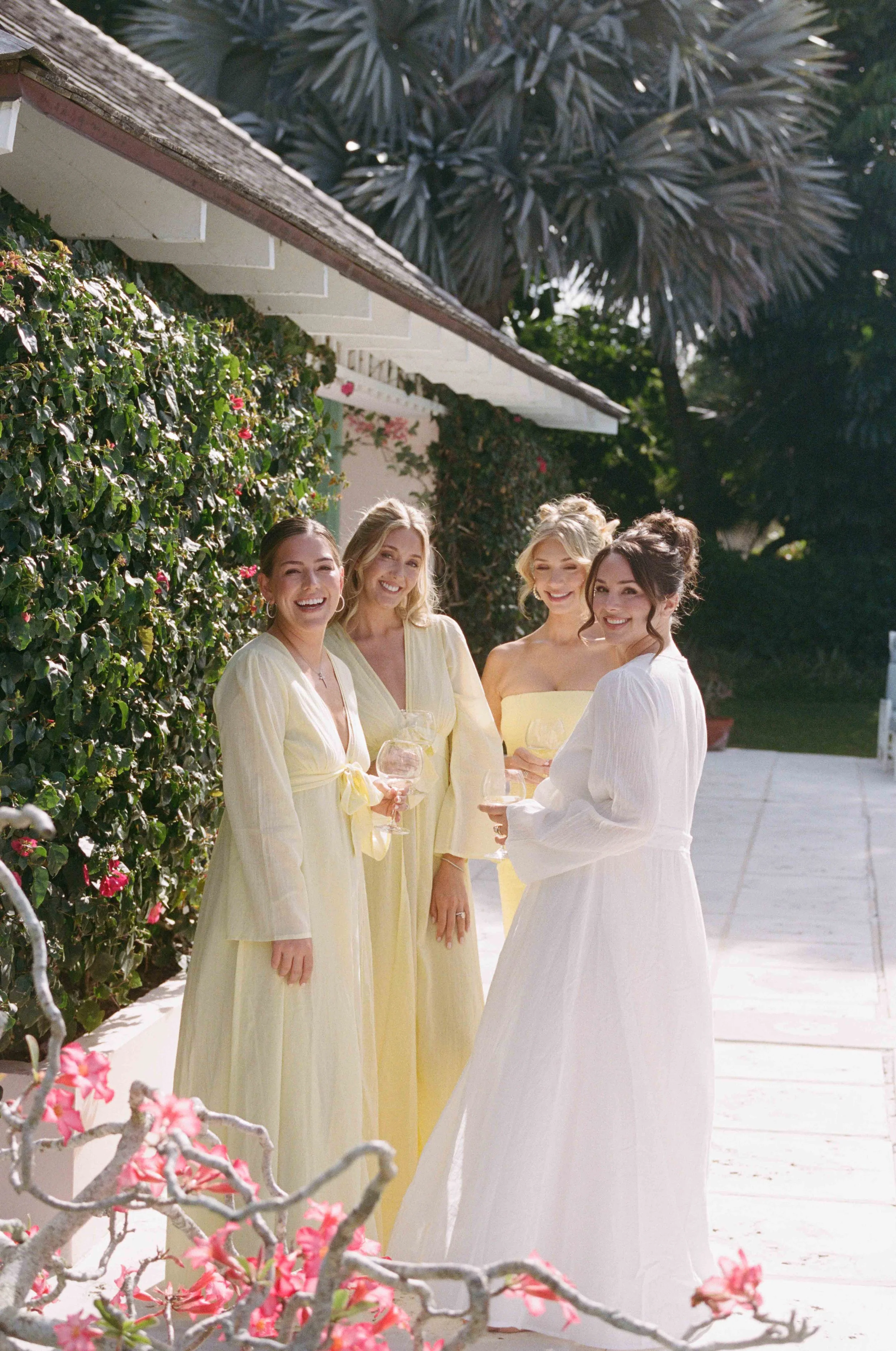 094-lyford-cay-club-wedding-bride-getting-ready-bahamas-by-trent-bailey-nyc-wedding-photographer.JPG