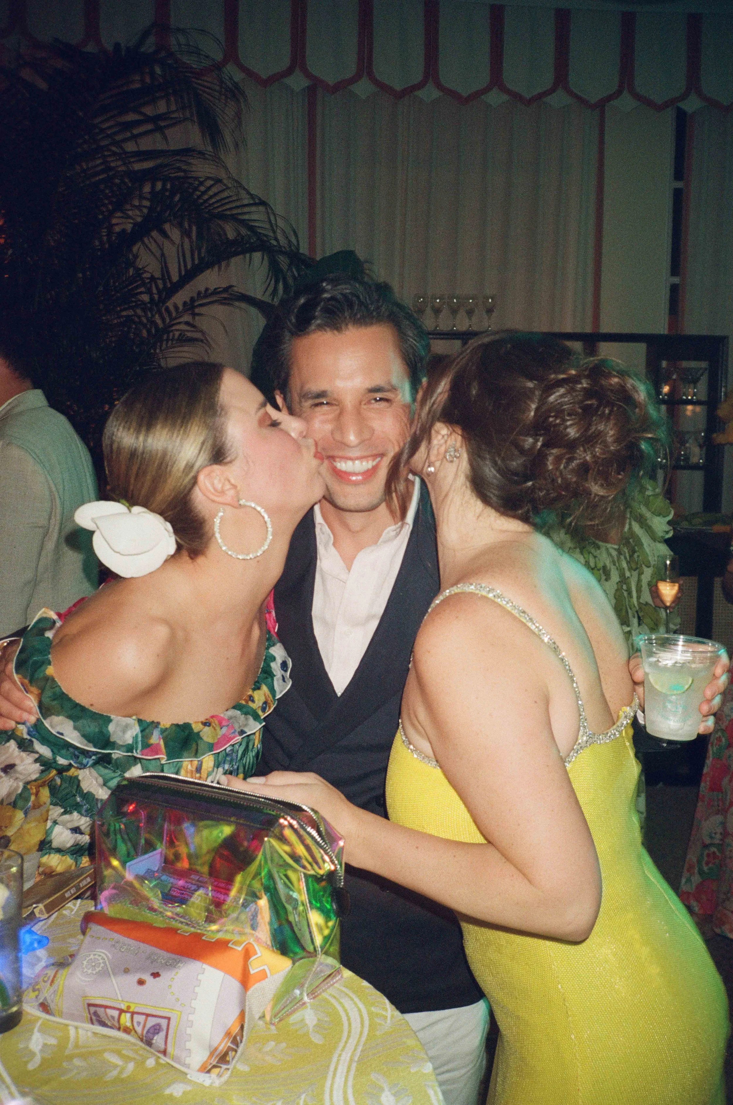 580-lyford-cay-club-wedding-reception-bahamas-by-trent-bailey-nyc-wedding-photographer.JPG
