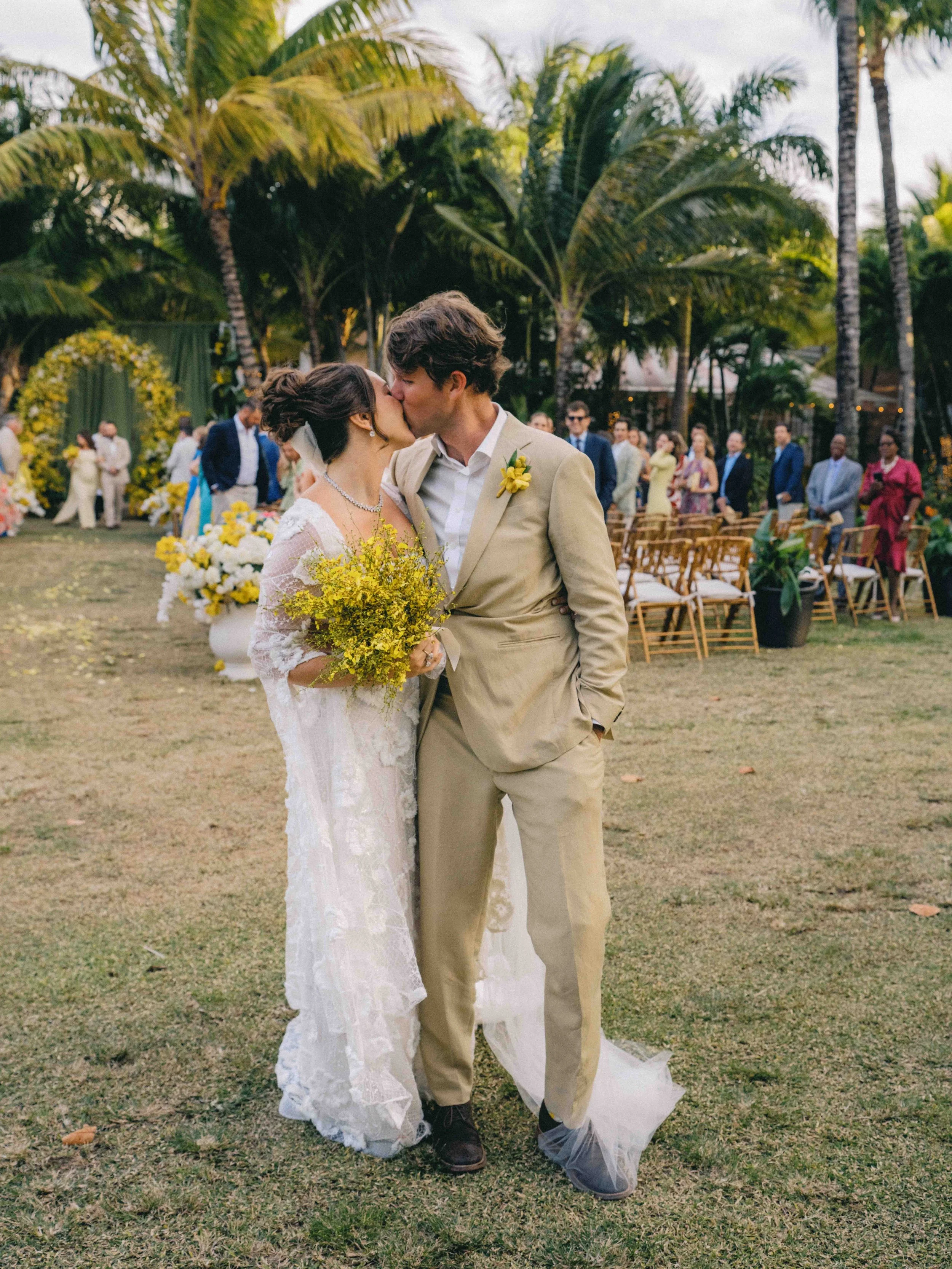 311-lyford-cay-club-wedding-ceremony-bahamas-by-trent-bailey-nyc-wedding-photographer.JPG