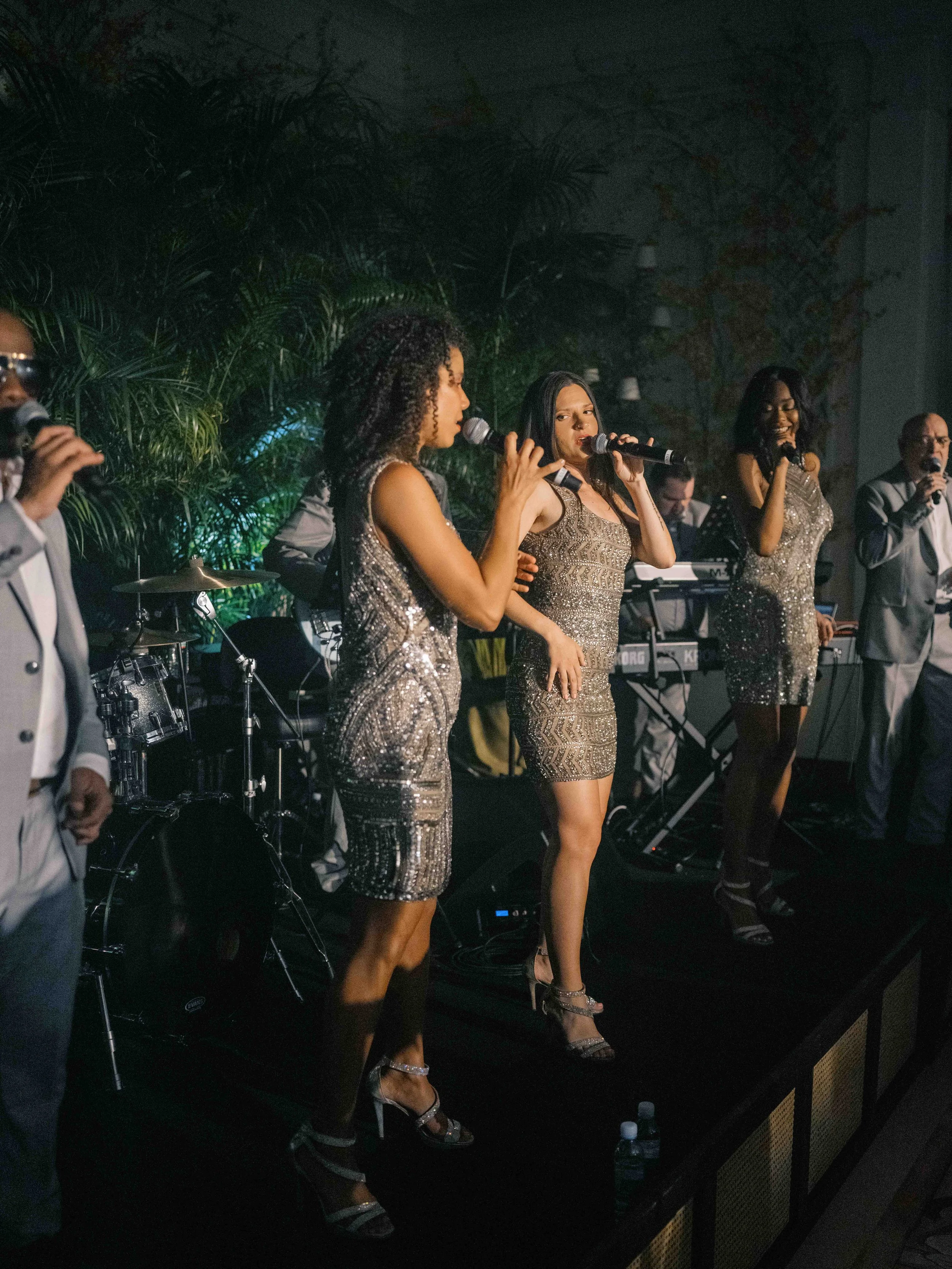 530-lyford-cay-club-wedding-reception-bahamas-by-trent-bailey-nyc-wedding-photographer.JPG