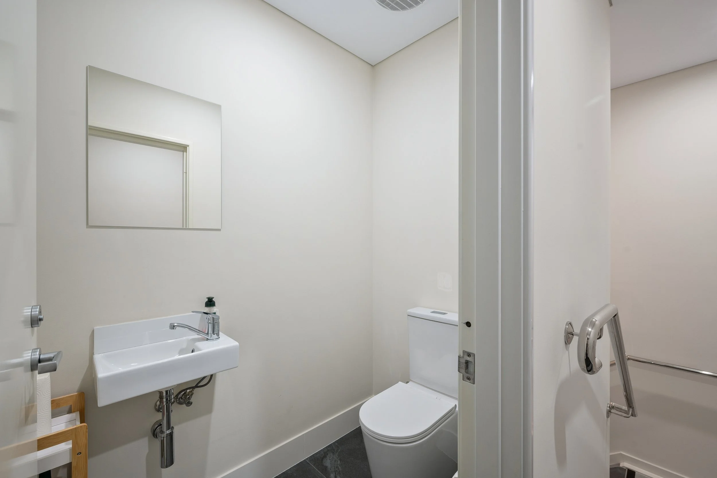 15 Newlyn St, Belmont 23.jpg