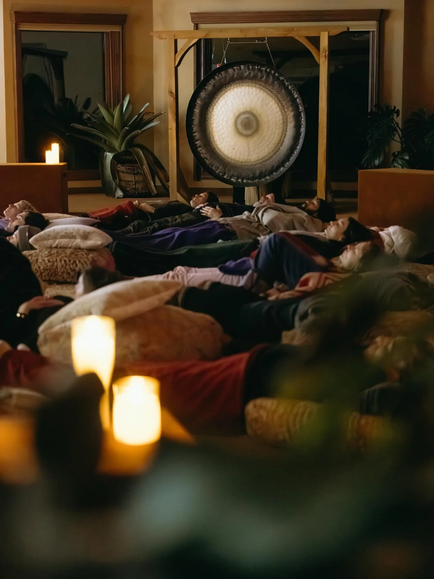 One communion of sound, many experiences. As we listen together, we align through shared vibration.

📷 @kiernanromephoto