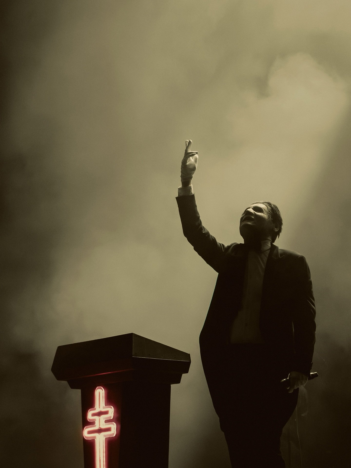 Attended my second @presidentband rally this week.  Power is just something we agree to believe in. Faith isn&rsquo;t so different. You&rsquo;re right to question everything. Captured with a point-and-shoot from the crowd.