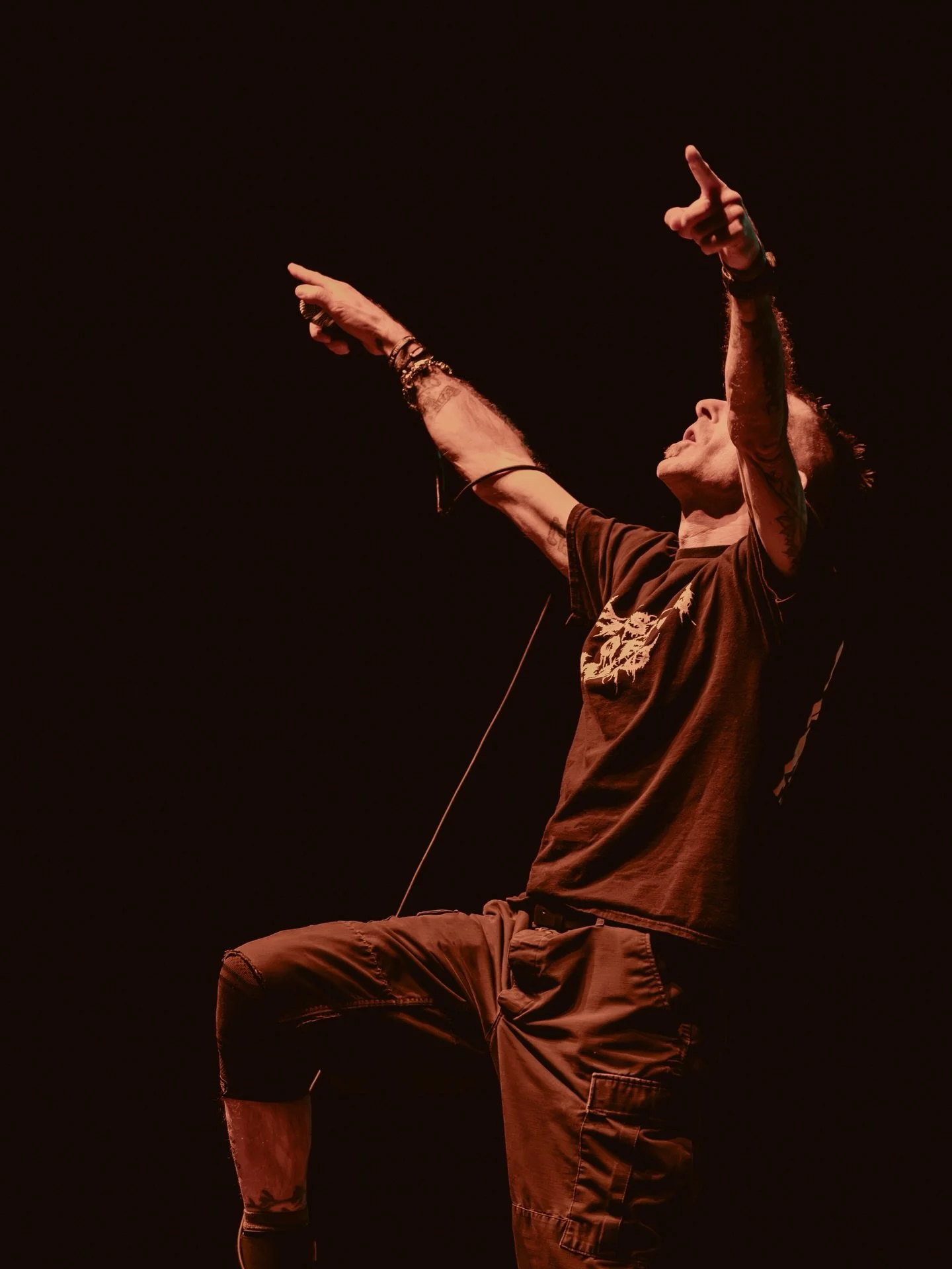 On their second-to-last stop of the Into Oblivion Tour, veterans @lambofgod rolled into @mohegansun , joined by some of the fastest-rising names in heavy music. Incredible performance, start to finish by all bands. But that massive circle pit during 